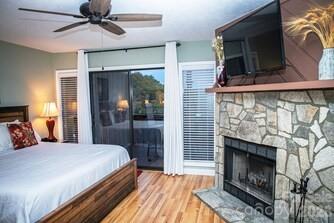 Toxaway Falls Condominium - Residential