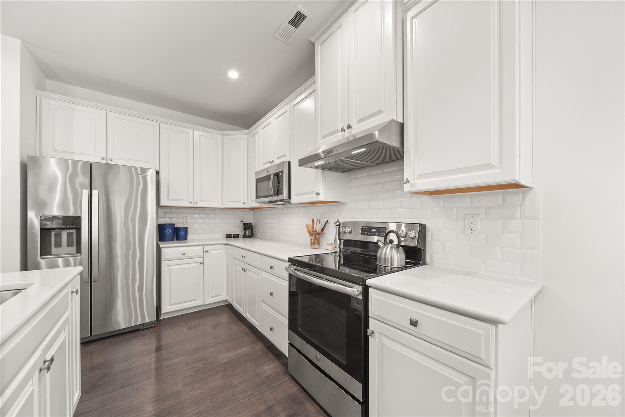 Holcomb Woods - Residential