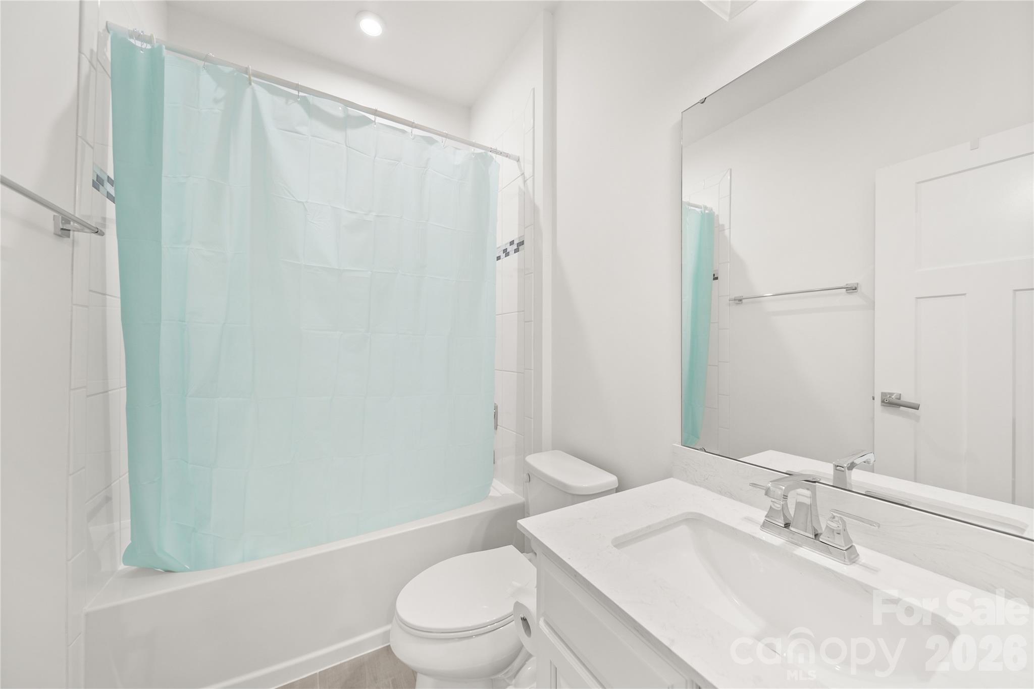 Holcomb Woods - Residential