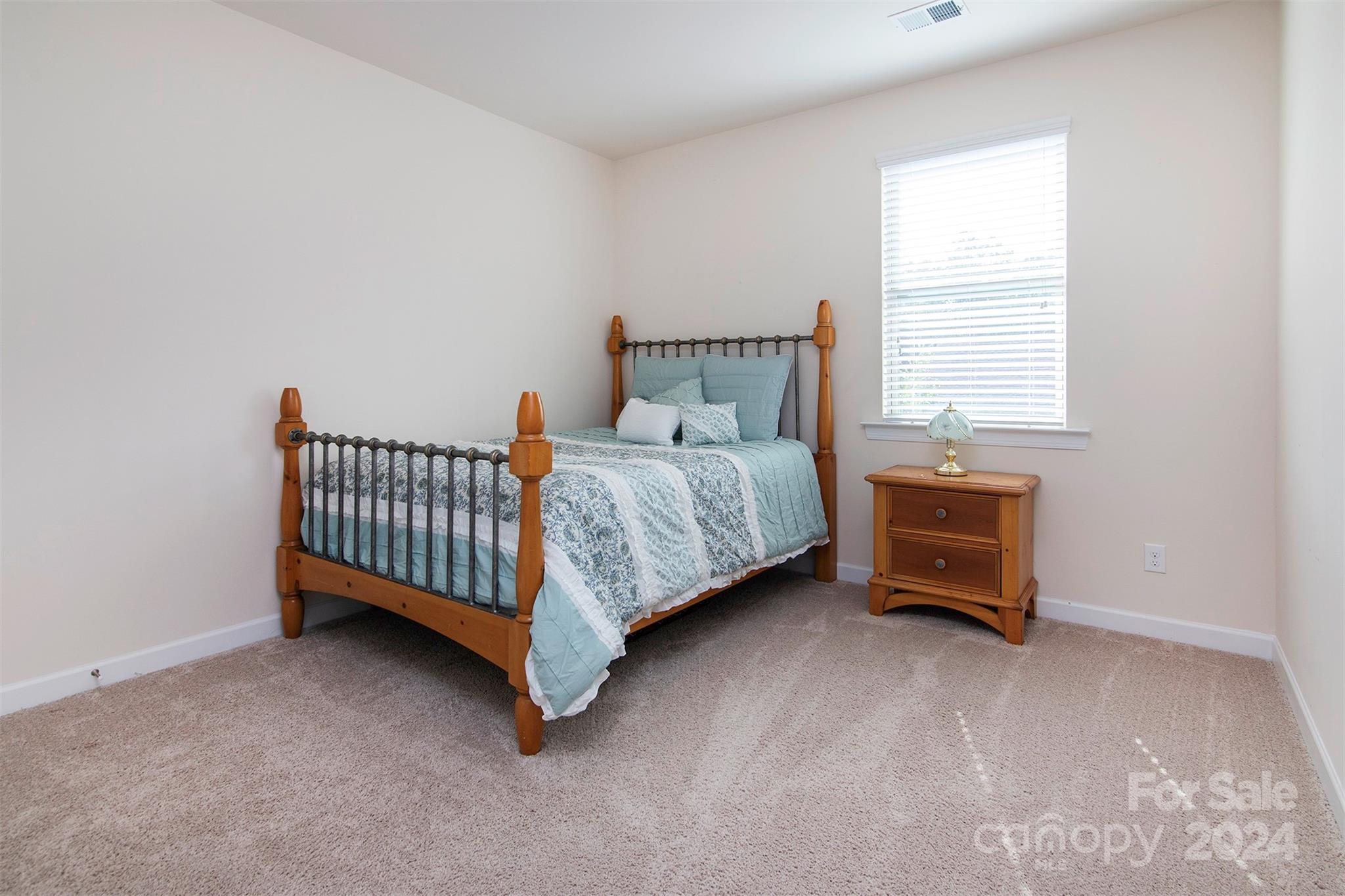Lake Crest - Residential