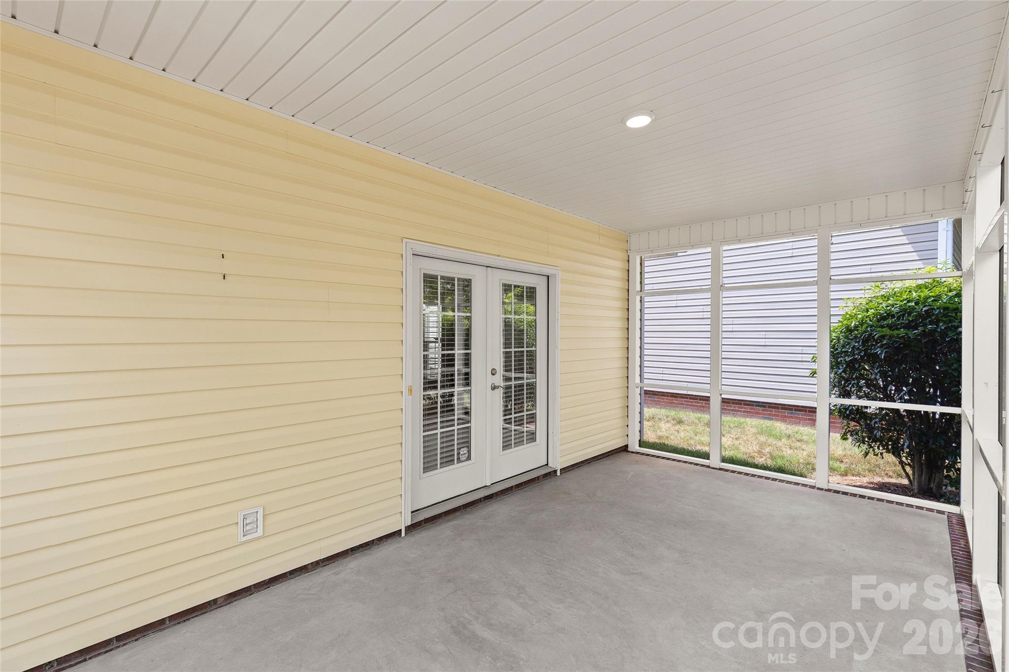 Curry Place - Residential
