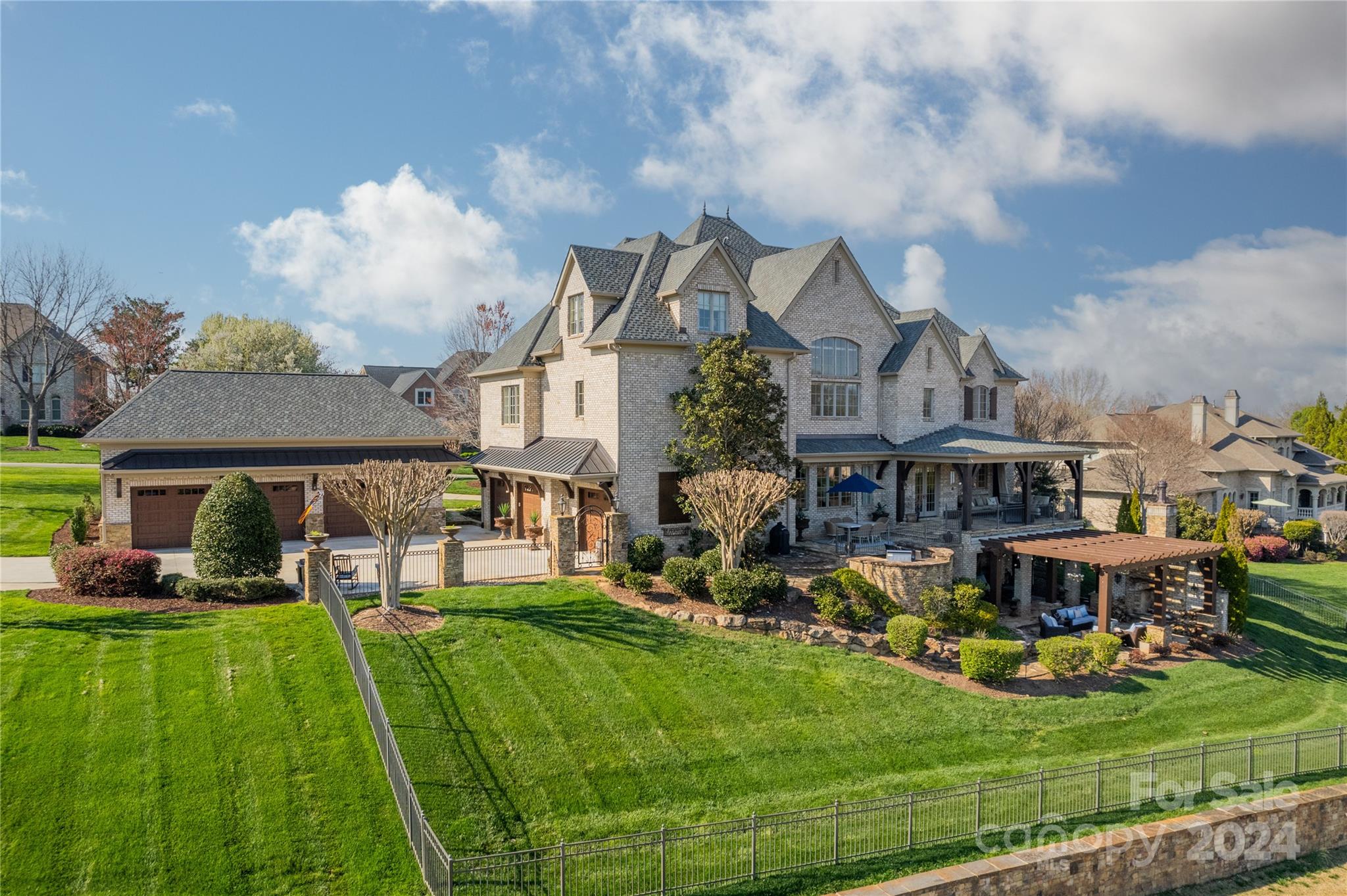 Firethorne - Residential