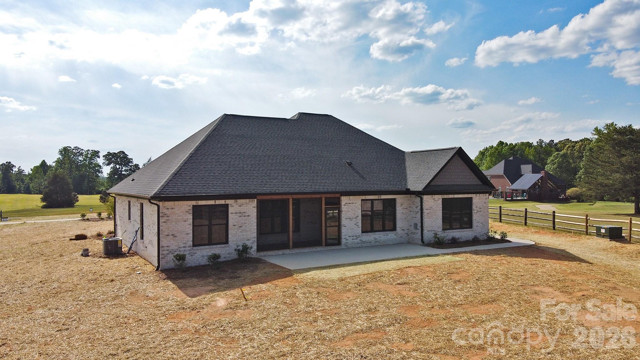 Warrior Golf Club - Residential