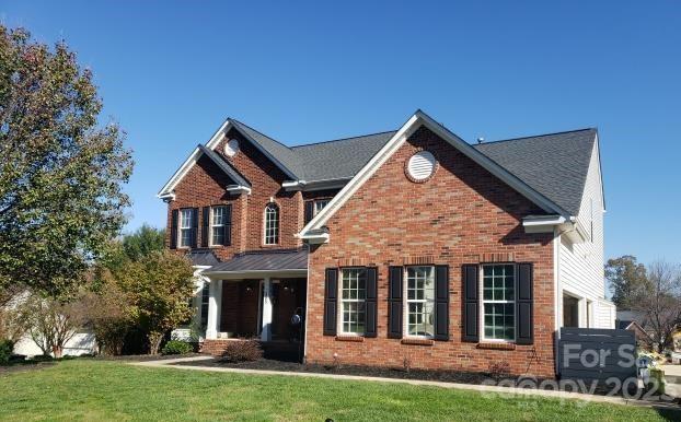 5 Bedroom, 2.5 Bath with 3 Car Attached Garage located on a corner lot on a cul-de-sac street. Fort Mill Schools without Fort Mill City Taxes. Lots of Updates to this property including the primary bathroom and kitchen. Tons of hardwood floors and fresh paint. Transferable Home Warranty in place through Dec 2023. Both HVACs replaced this year with 5 year service contract. Low HOA with a Community Pool. Home has been pre-inspected.