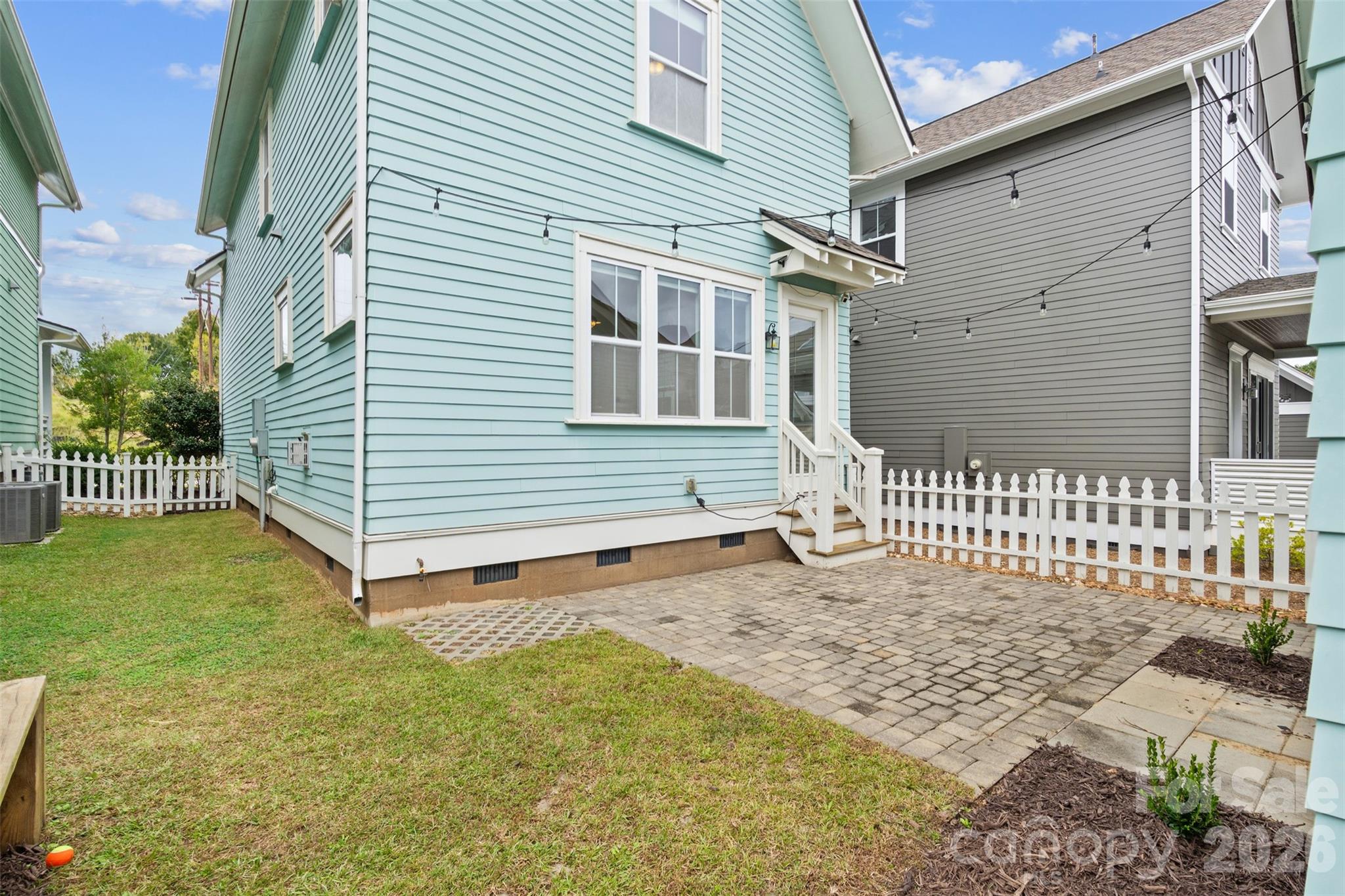 Riverwalk - Residential