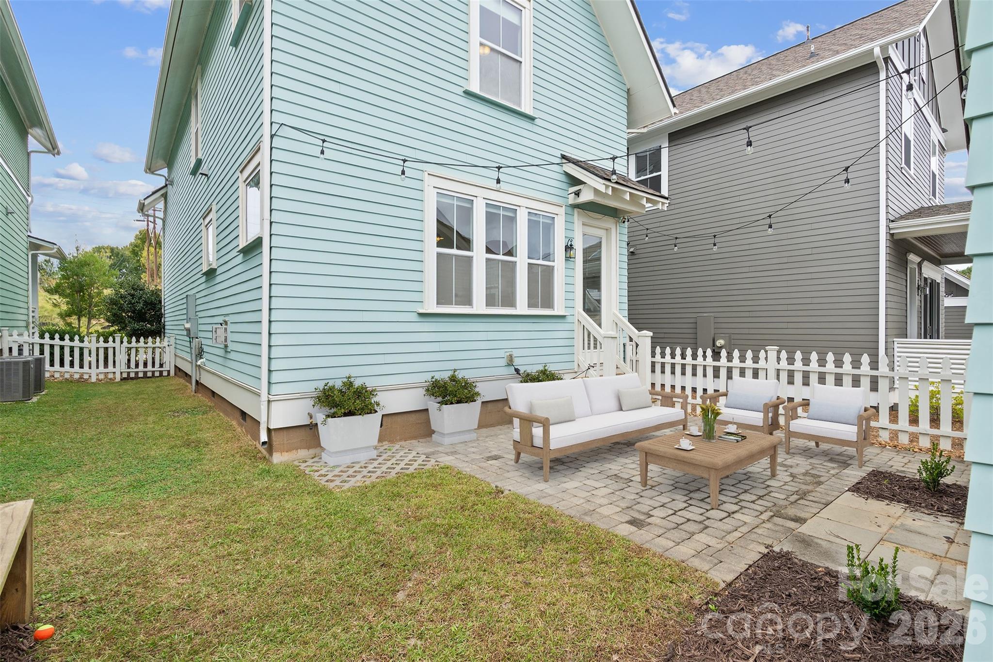 Riverwalk - Residential