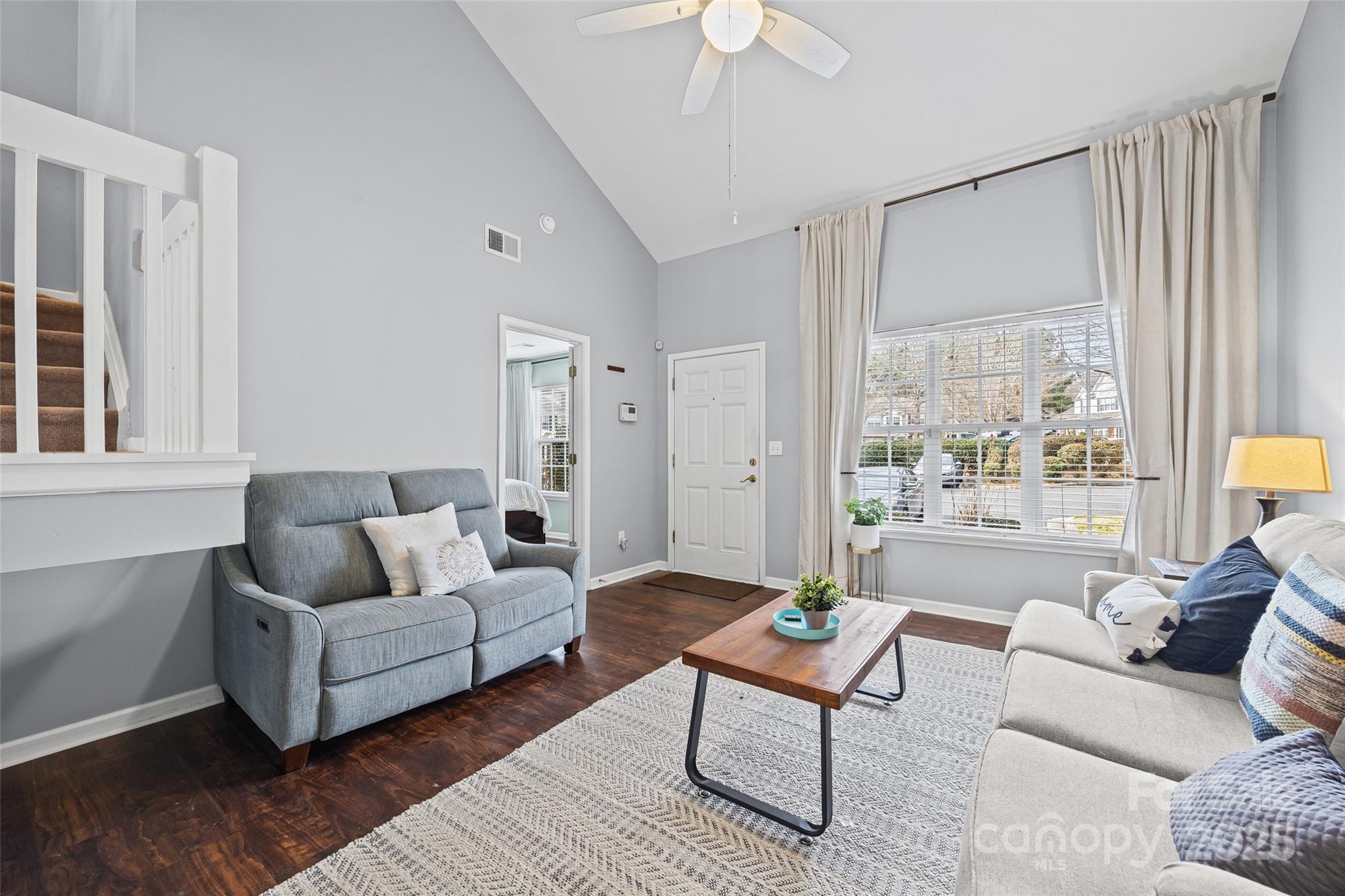 The Townes At River Crossing - Residential
