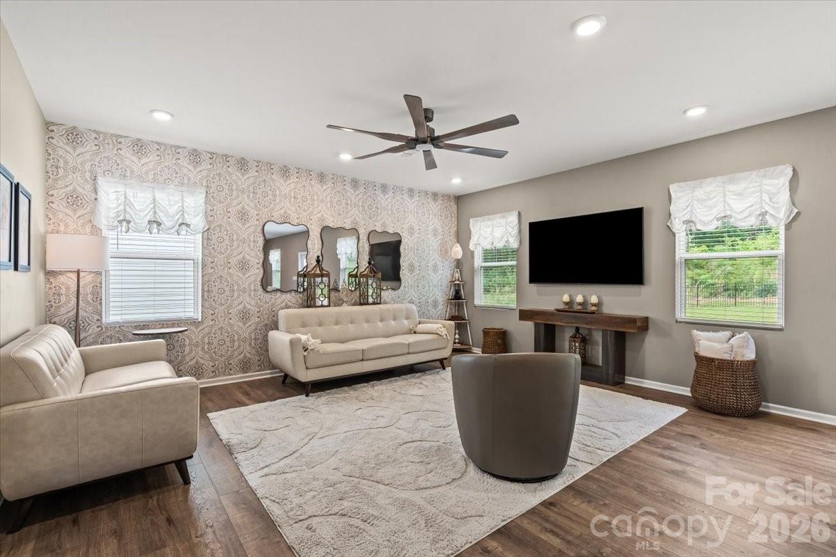 Sanders Ridge - Residential