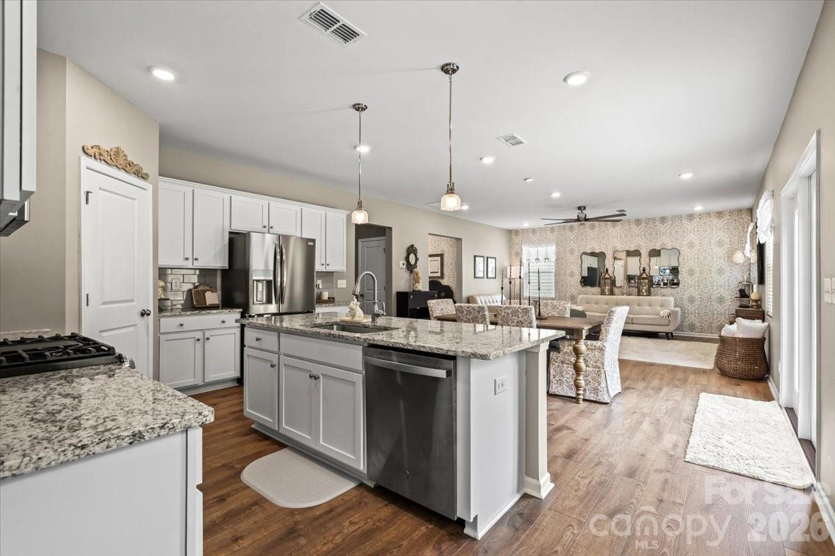 Sanders Ridge - Residential