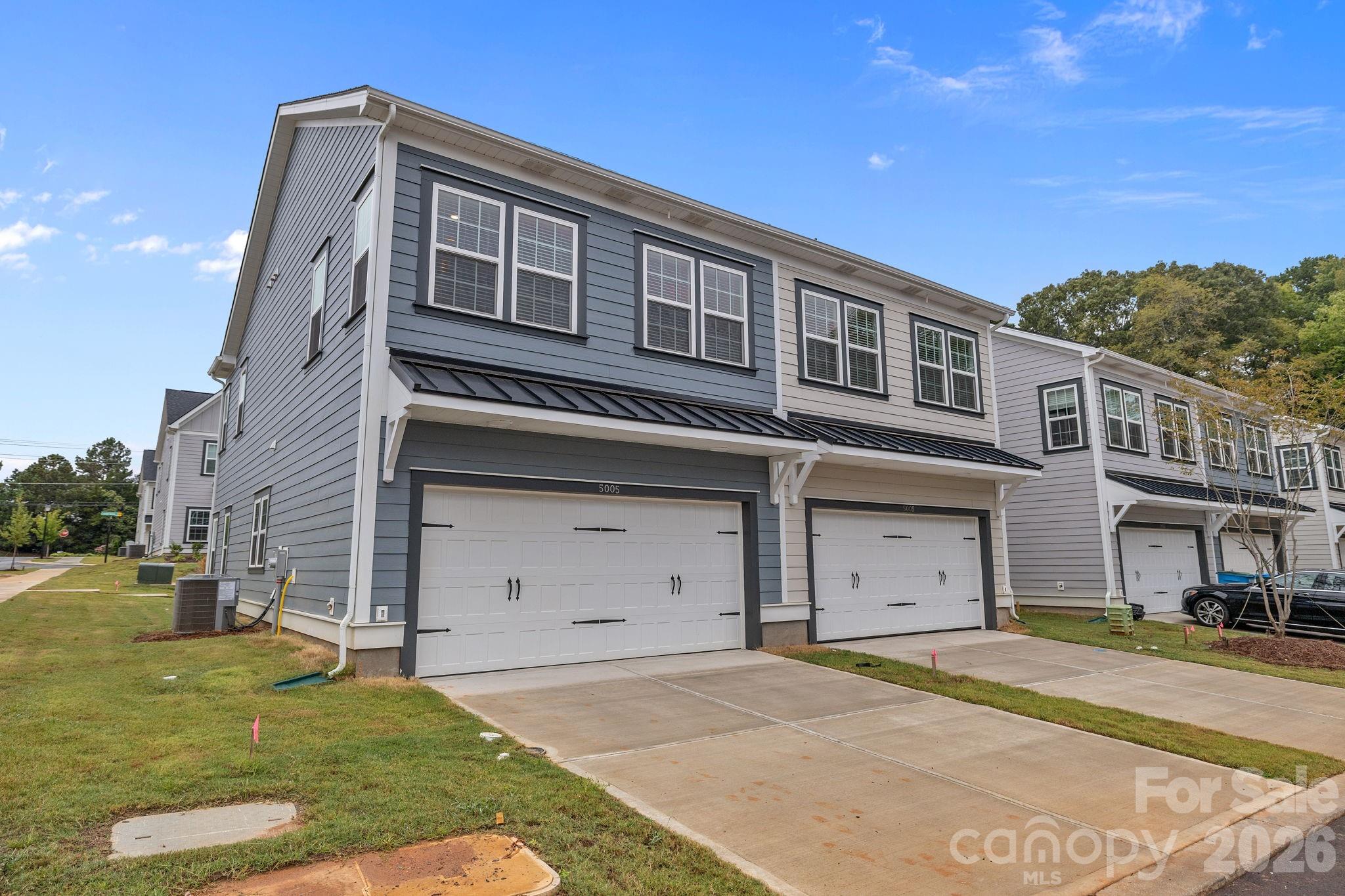 Sycamore Trail - Residential