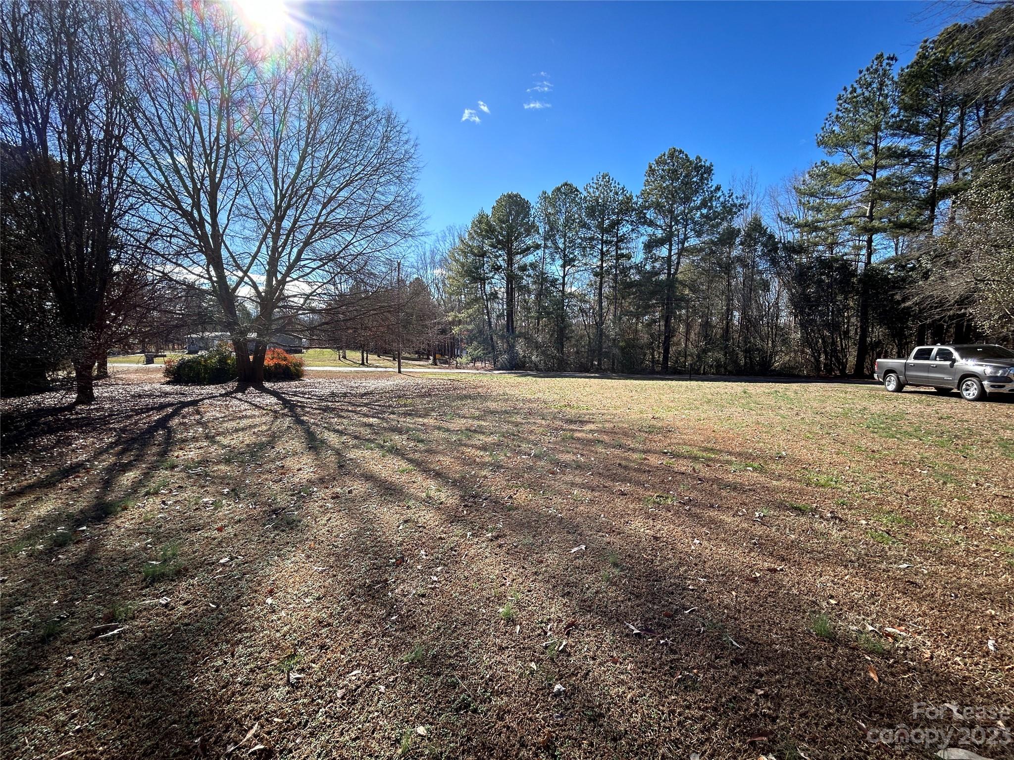 Parkwood Acres - Residential Lease