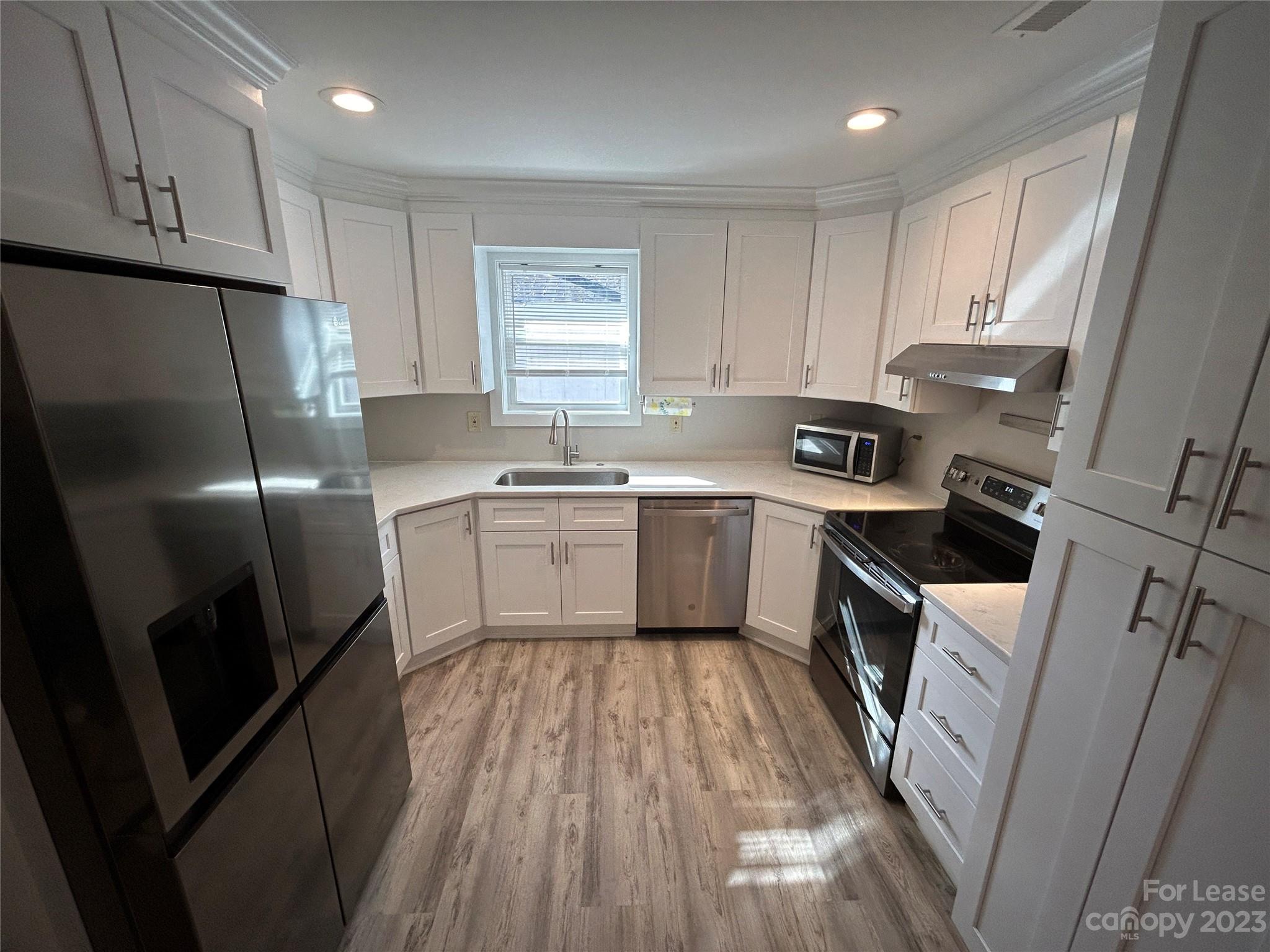 Parkwood Acres - Residential Lease