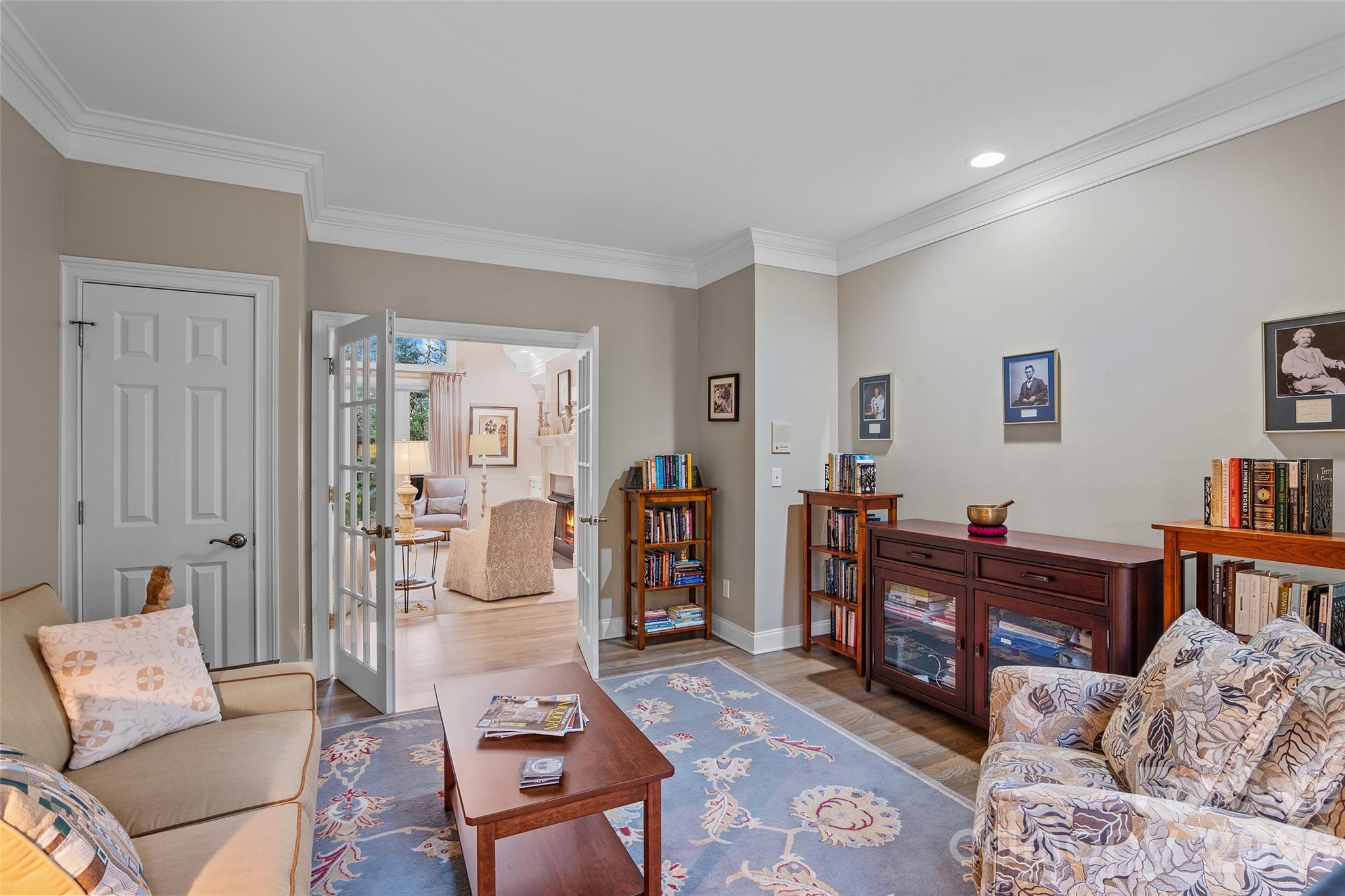 Straus Park - Residential