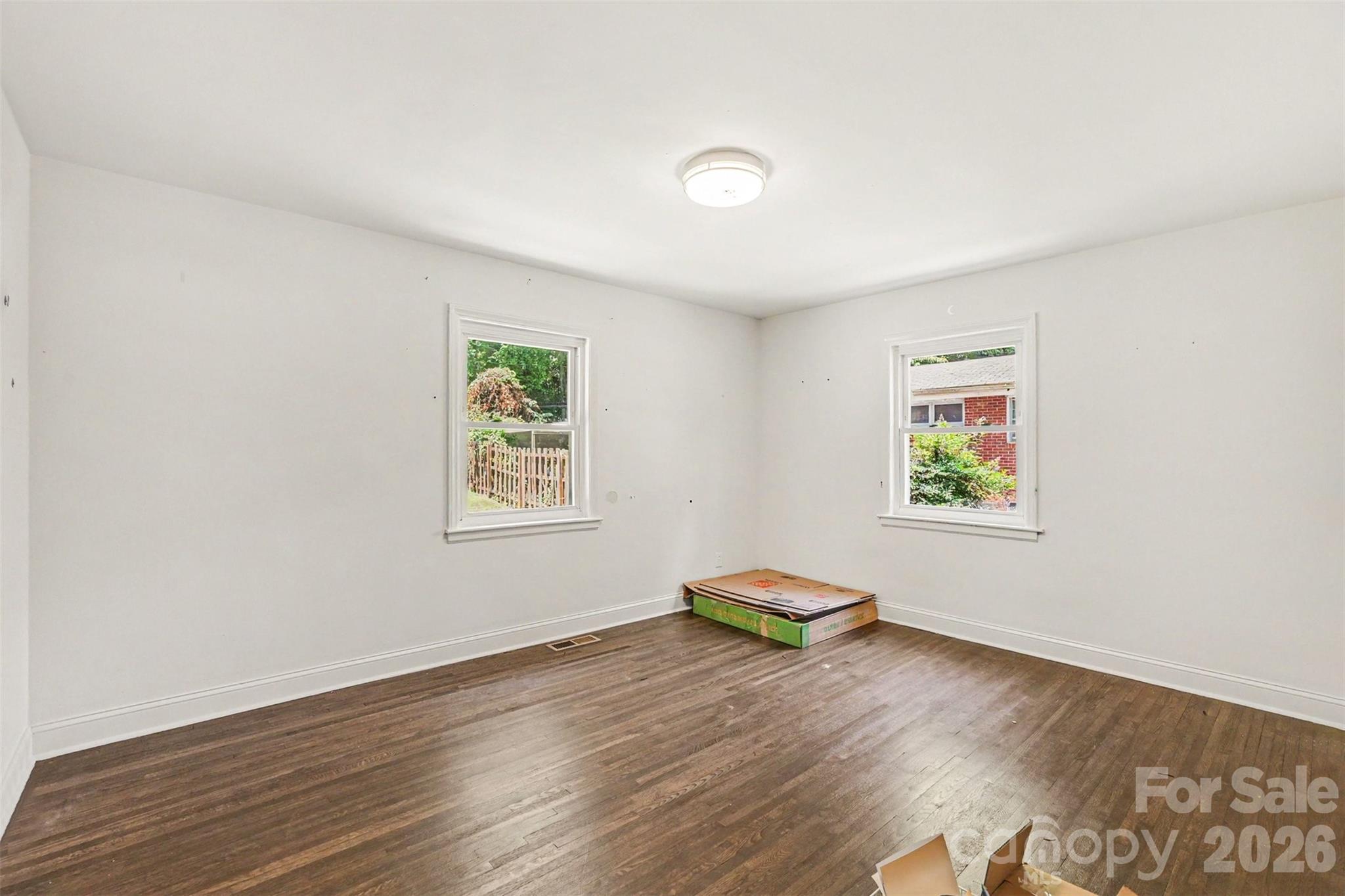 Eastway Park - Residential