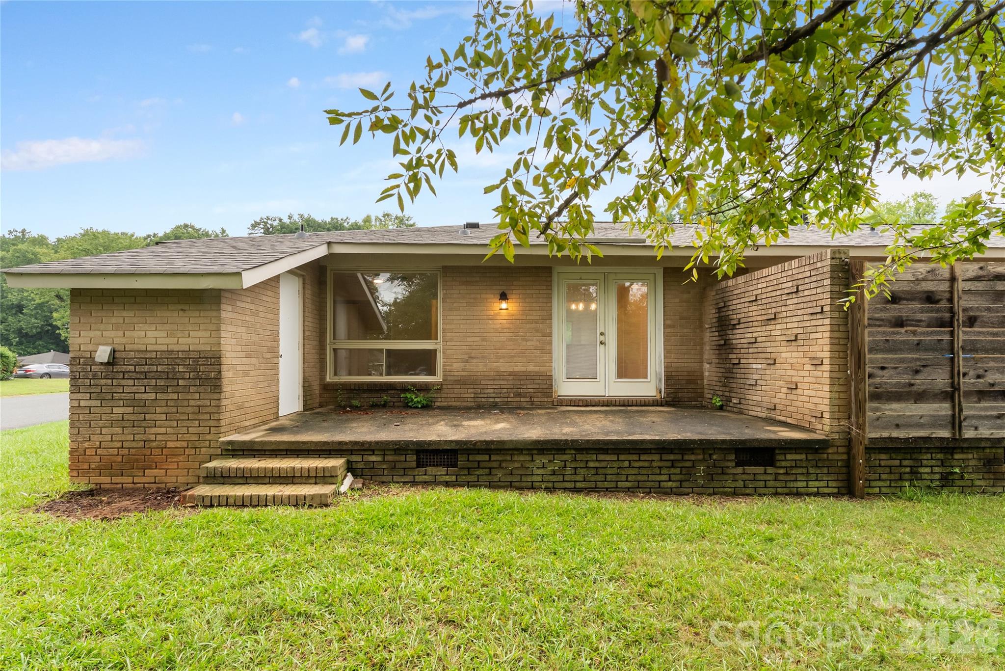 Plaza Park - Residential