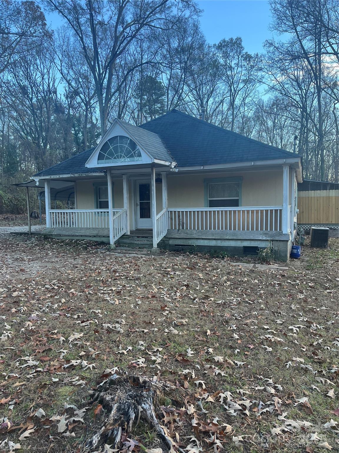 Love Acres - Residential