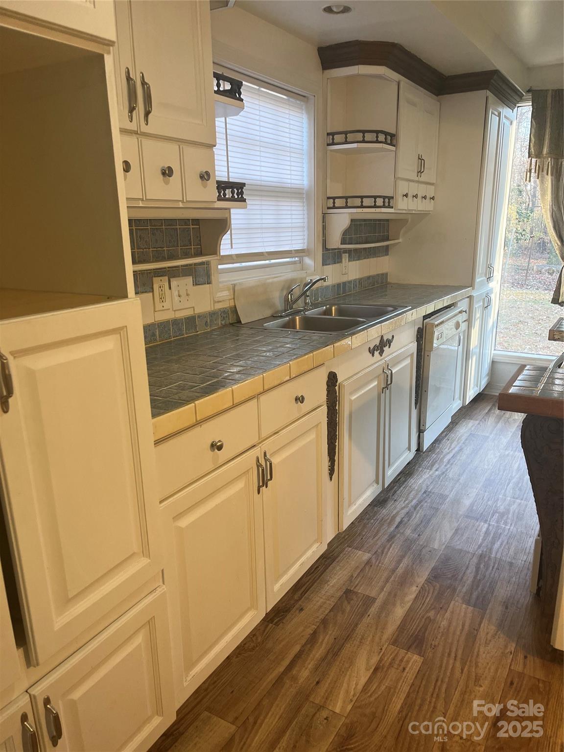 Love Acres - Residential