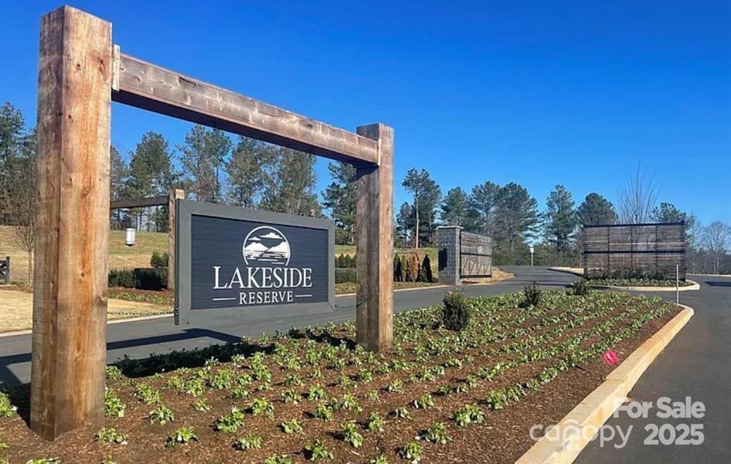 Lakeside Reserve - Land