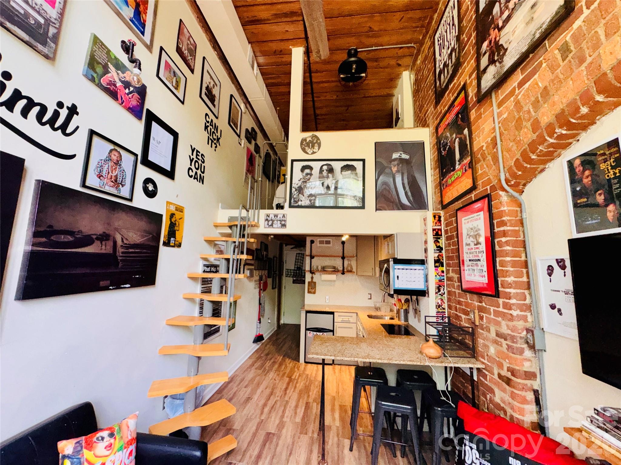 FoxRidge Lofts - Residential