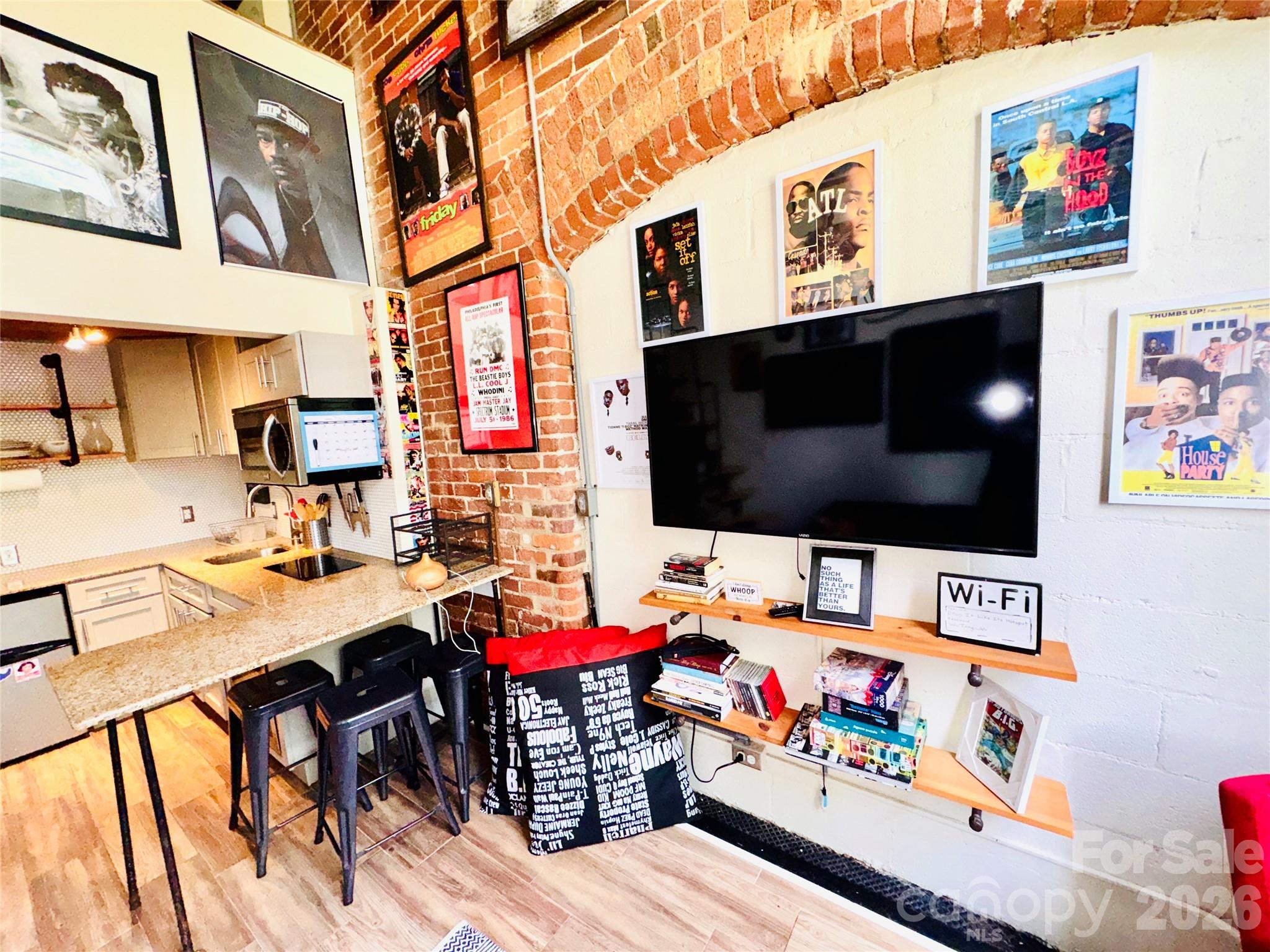 FoxRidge Lofts - Residential