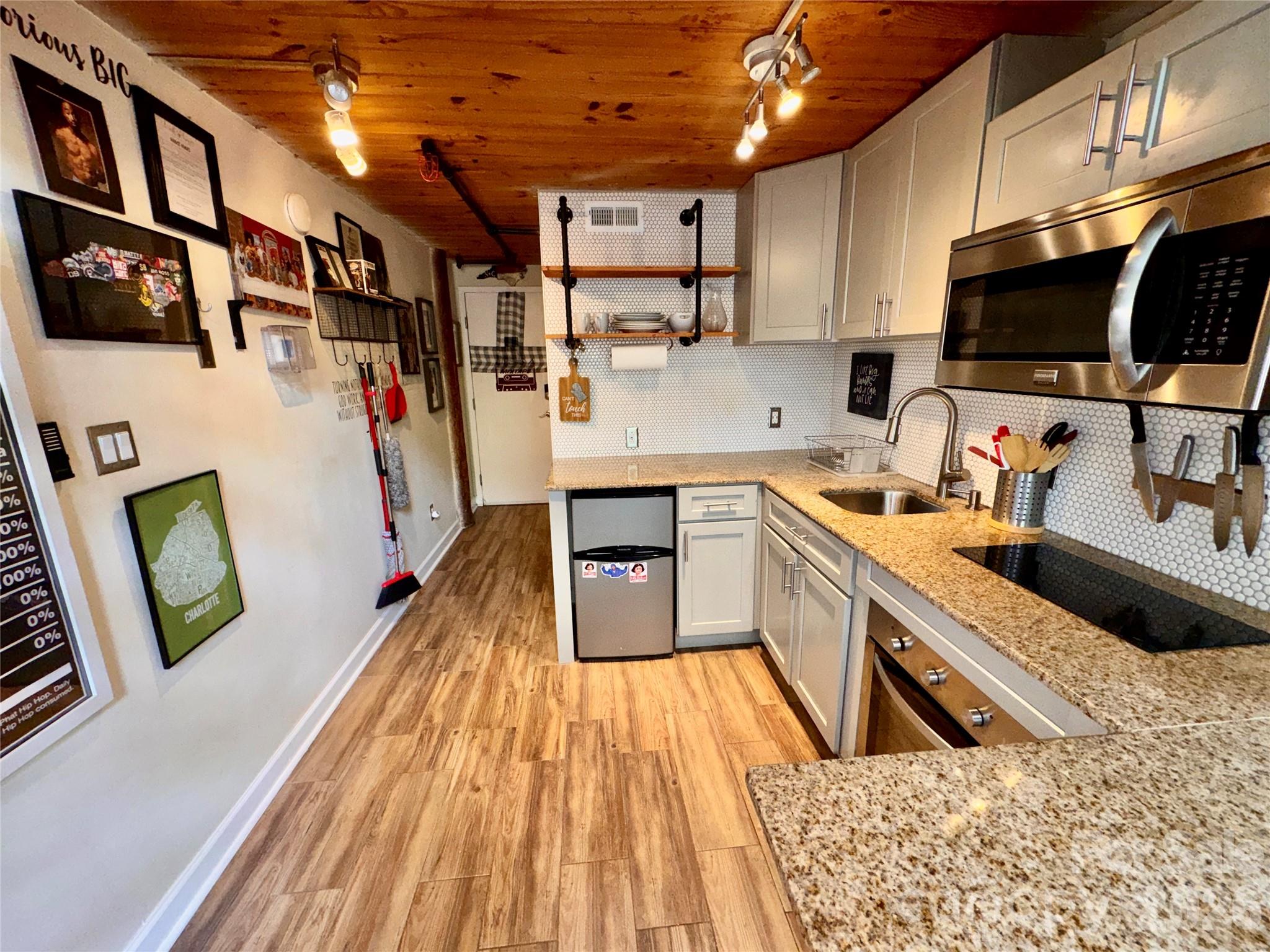 FoxRidge Lofts - Residential