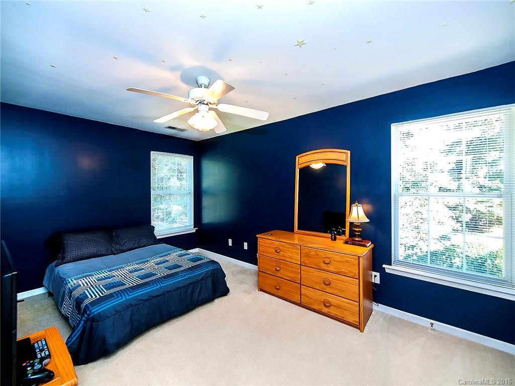 Hunter Oaks - Residential