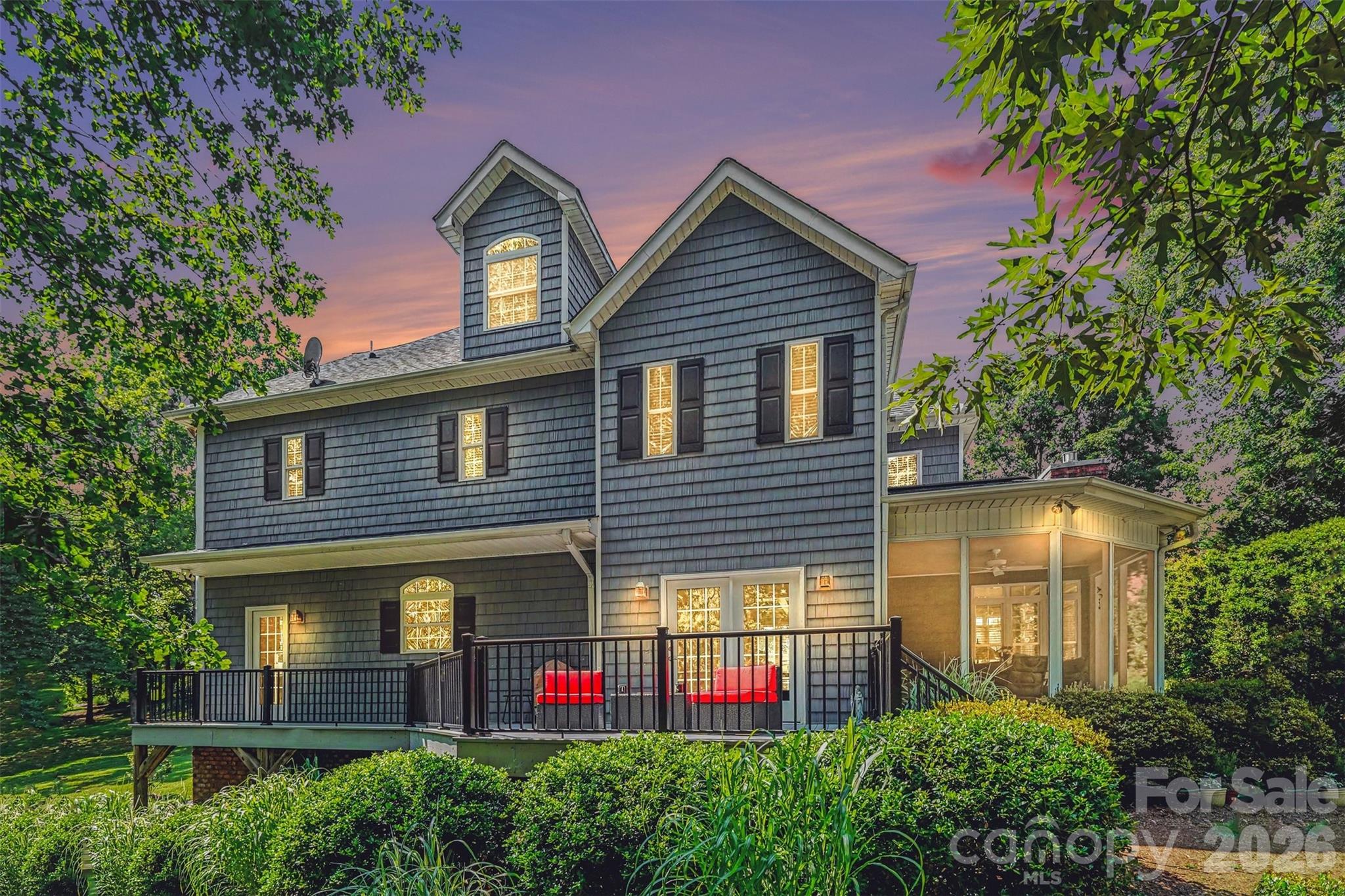 Fort Dobbs Farms - Residential