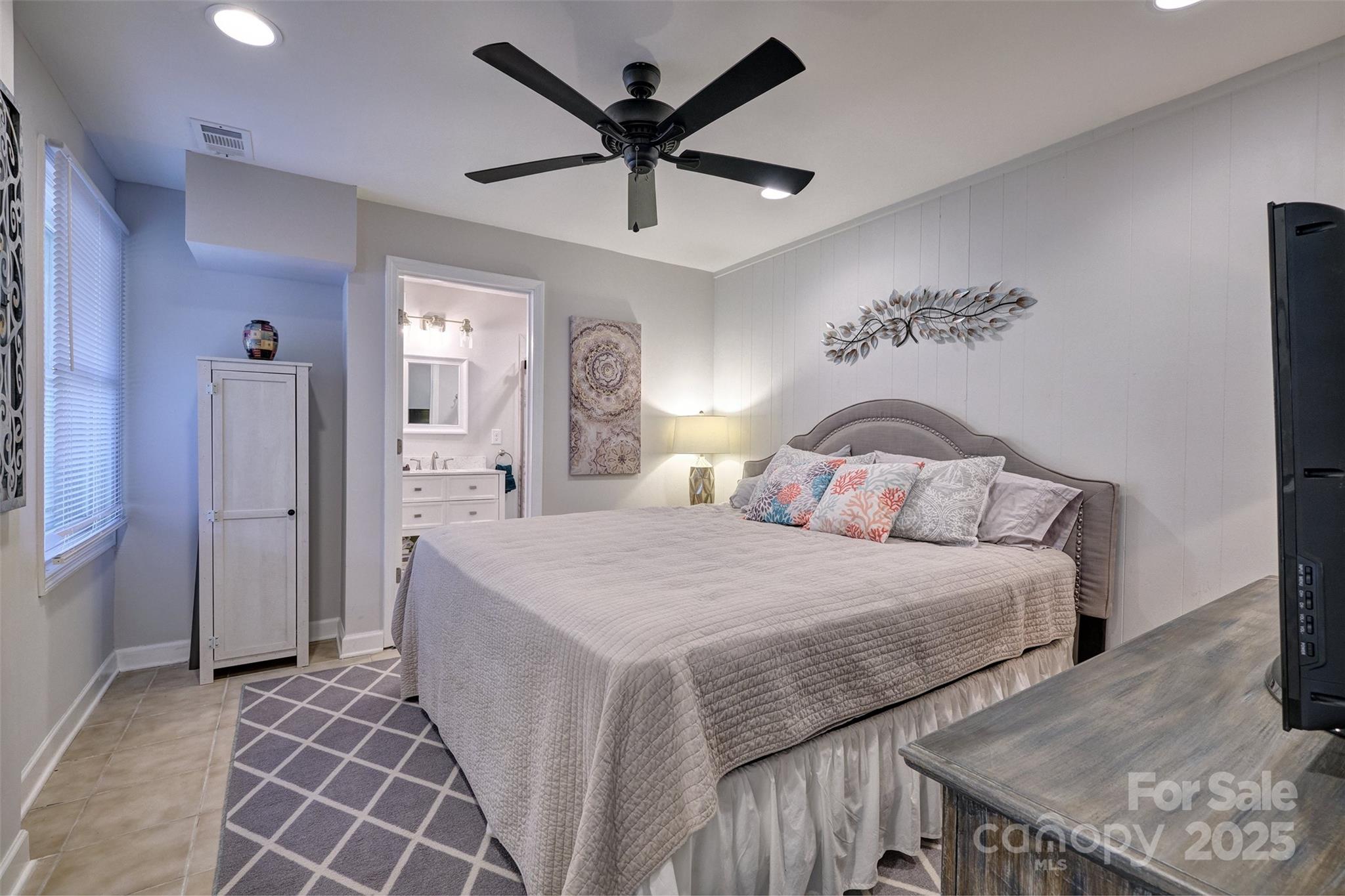 River Hills - Residential