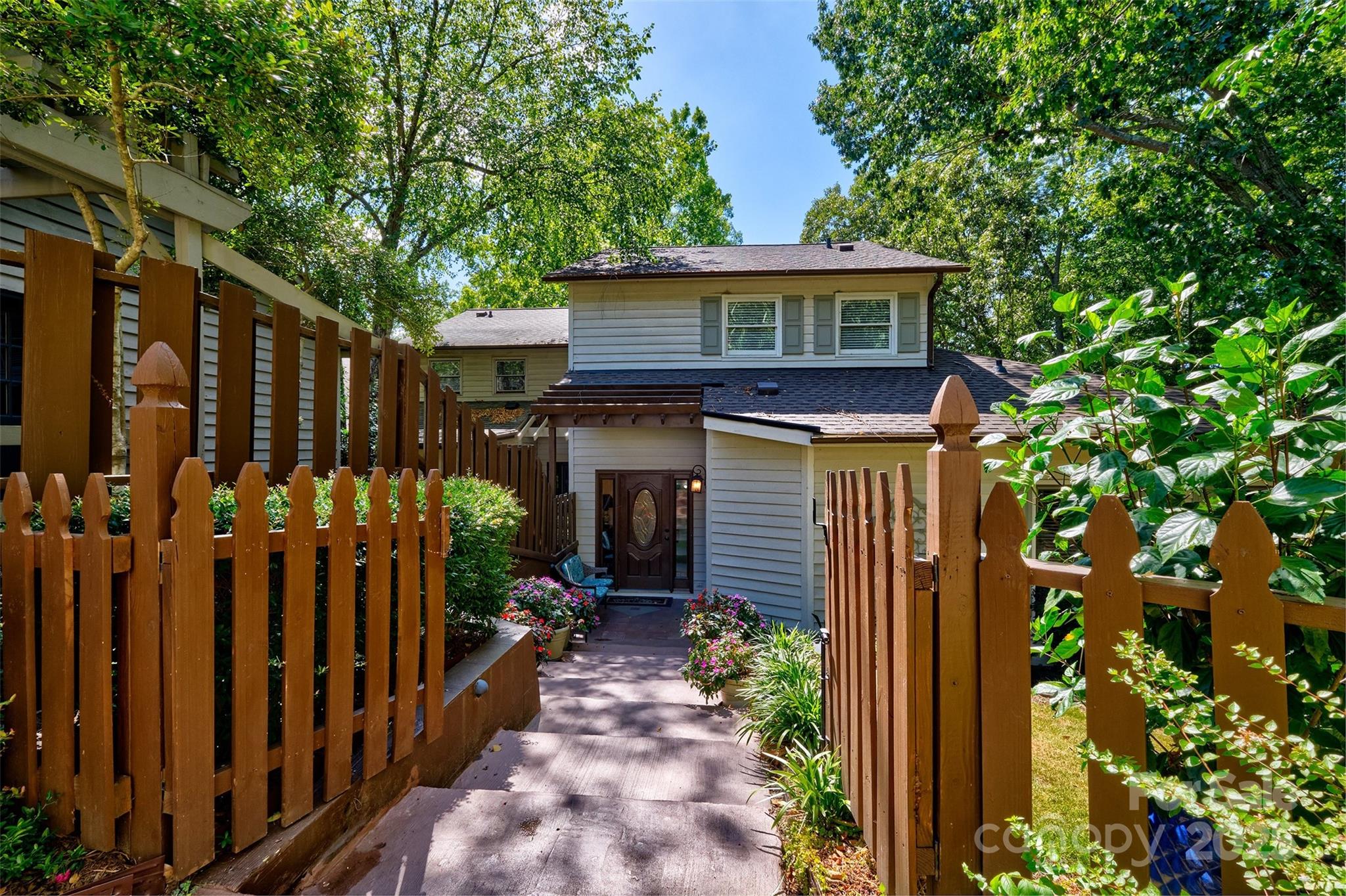 River Hills - Residential