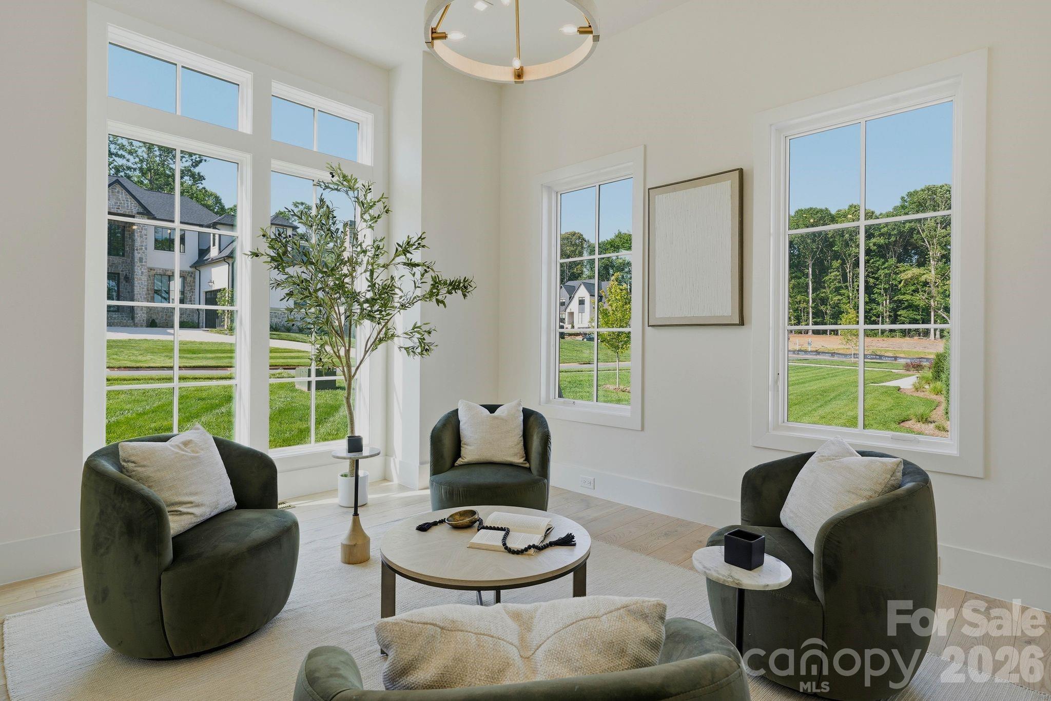 Twin Lakes - Residential