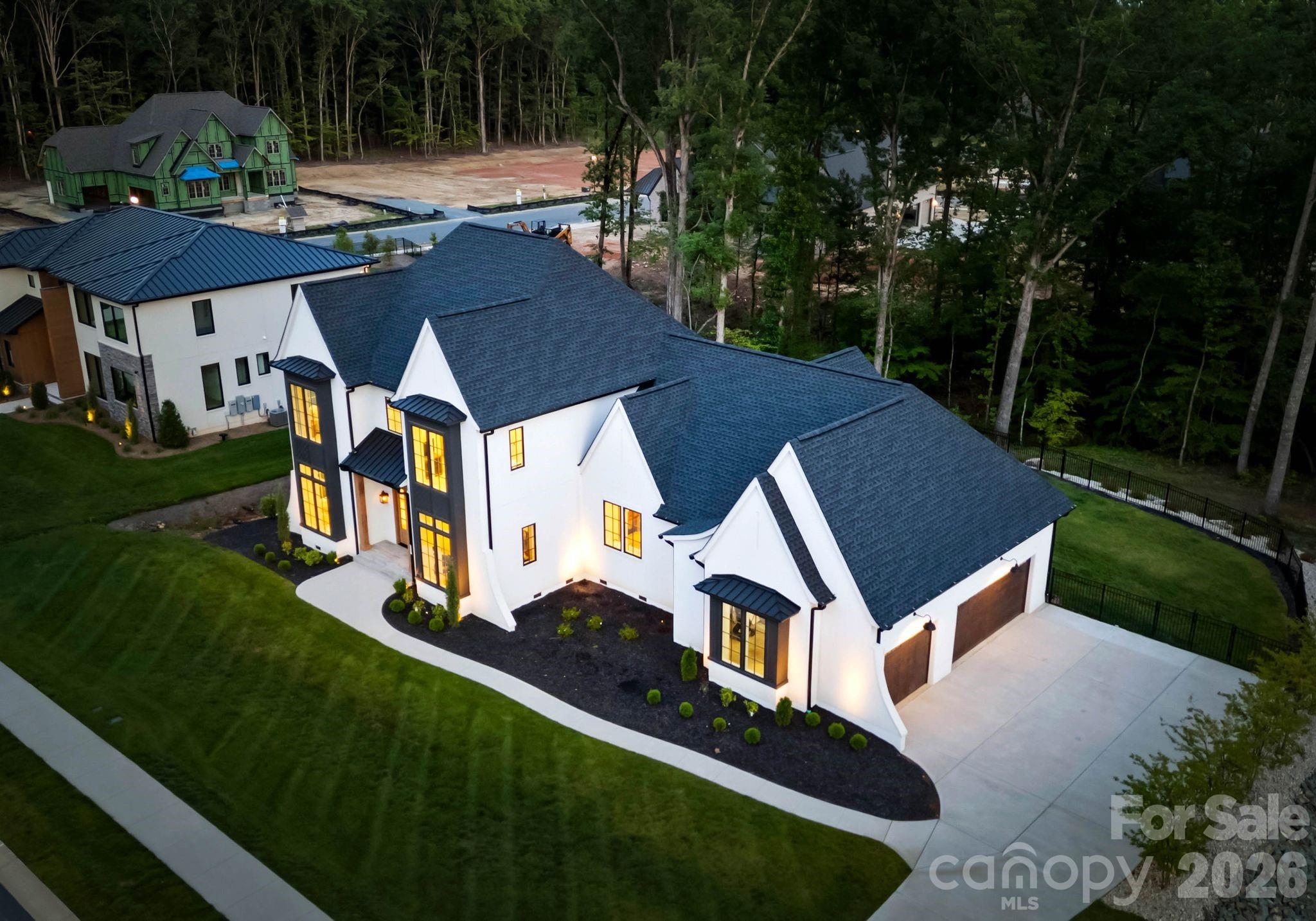 Twin Lakes - Residential