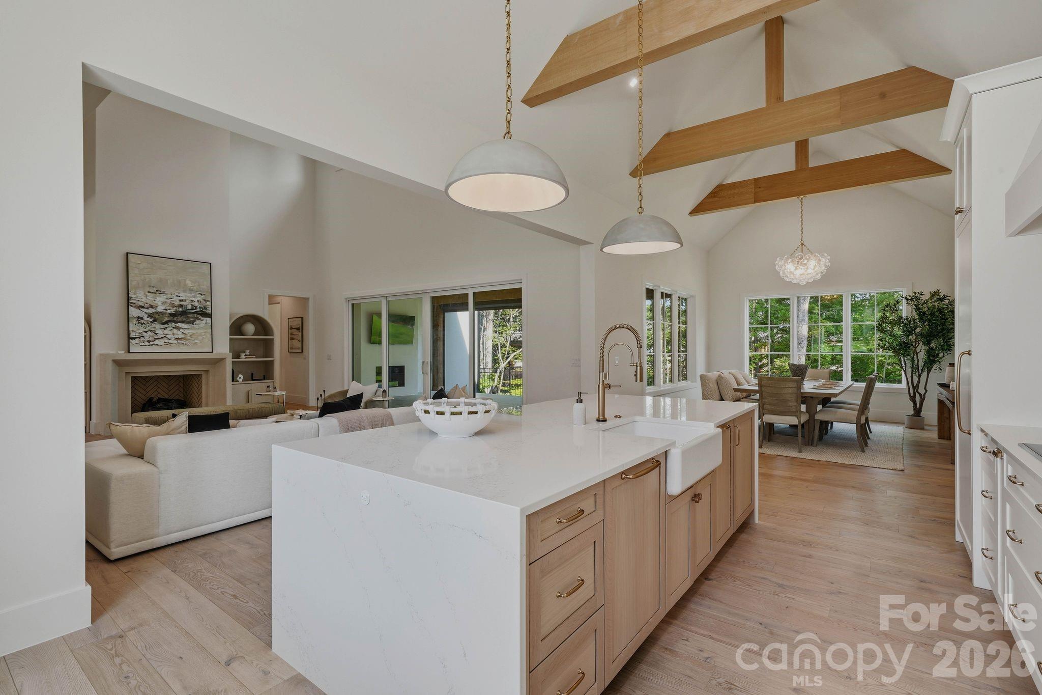 Twin Lakes - Residential