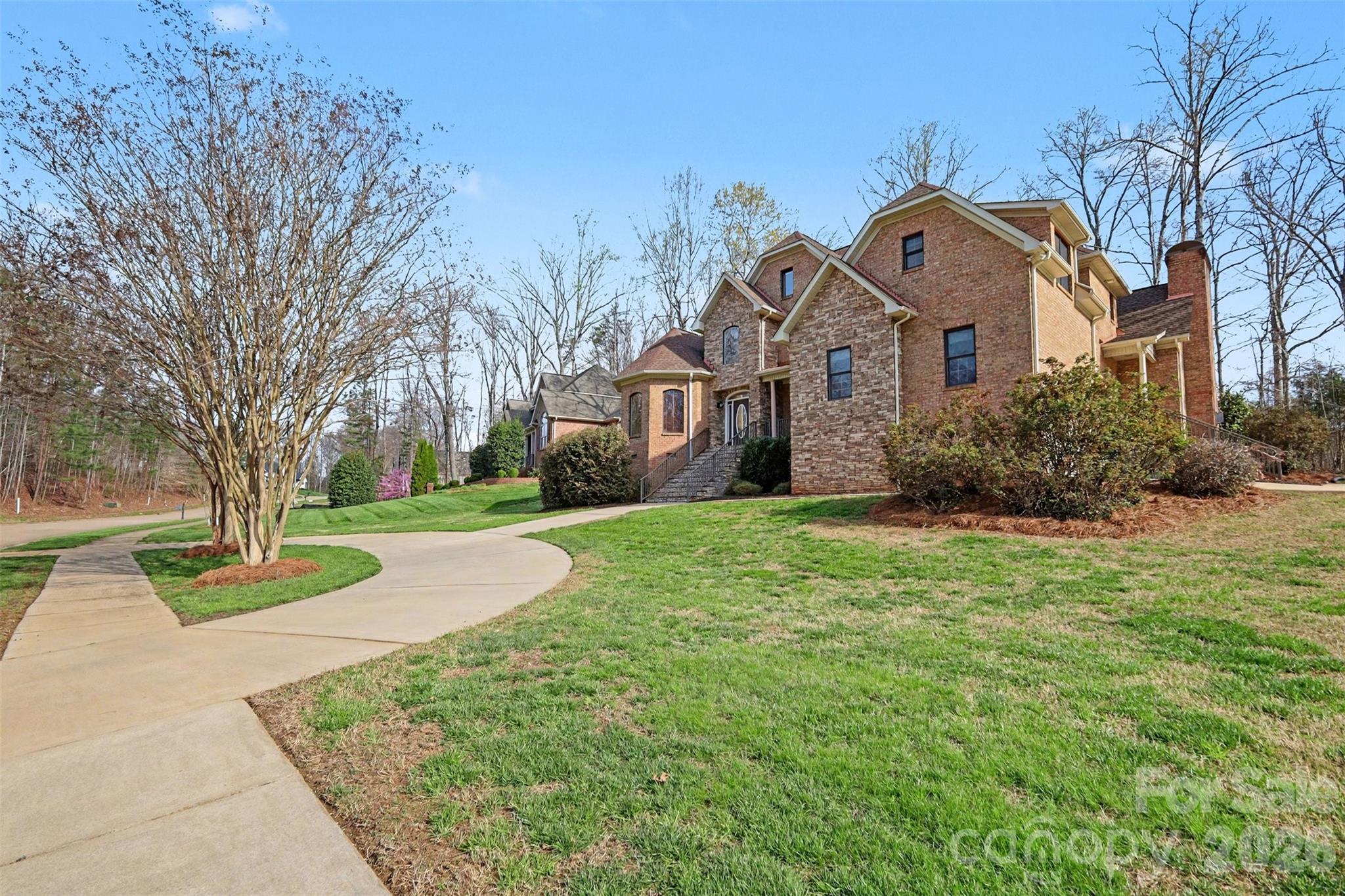 Country Club Hills - Residential