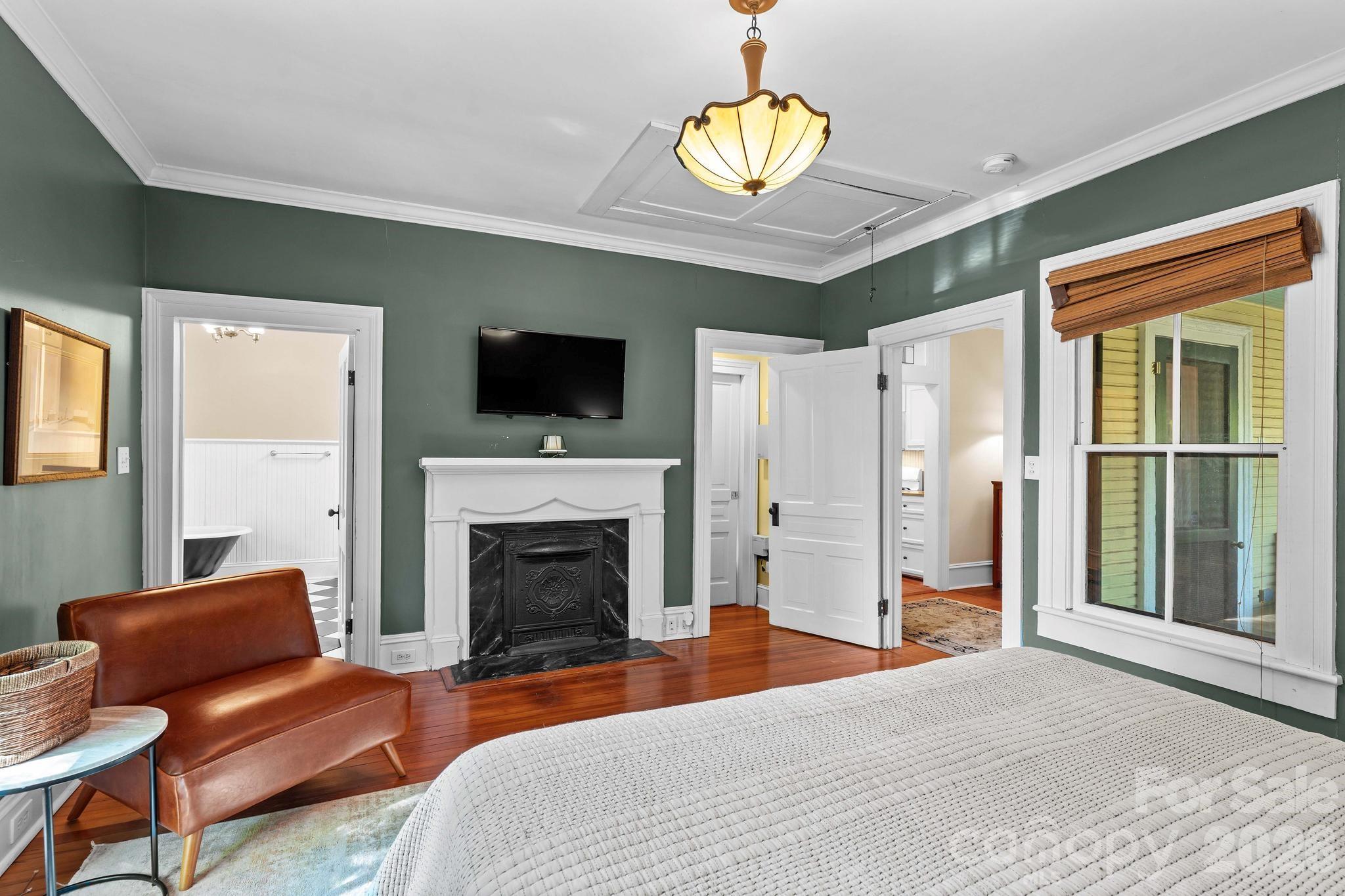 West Square Historical - Residential