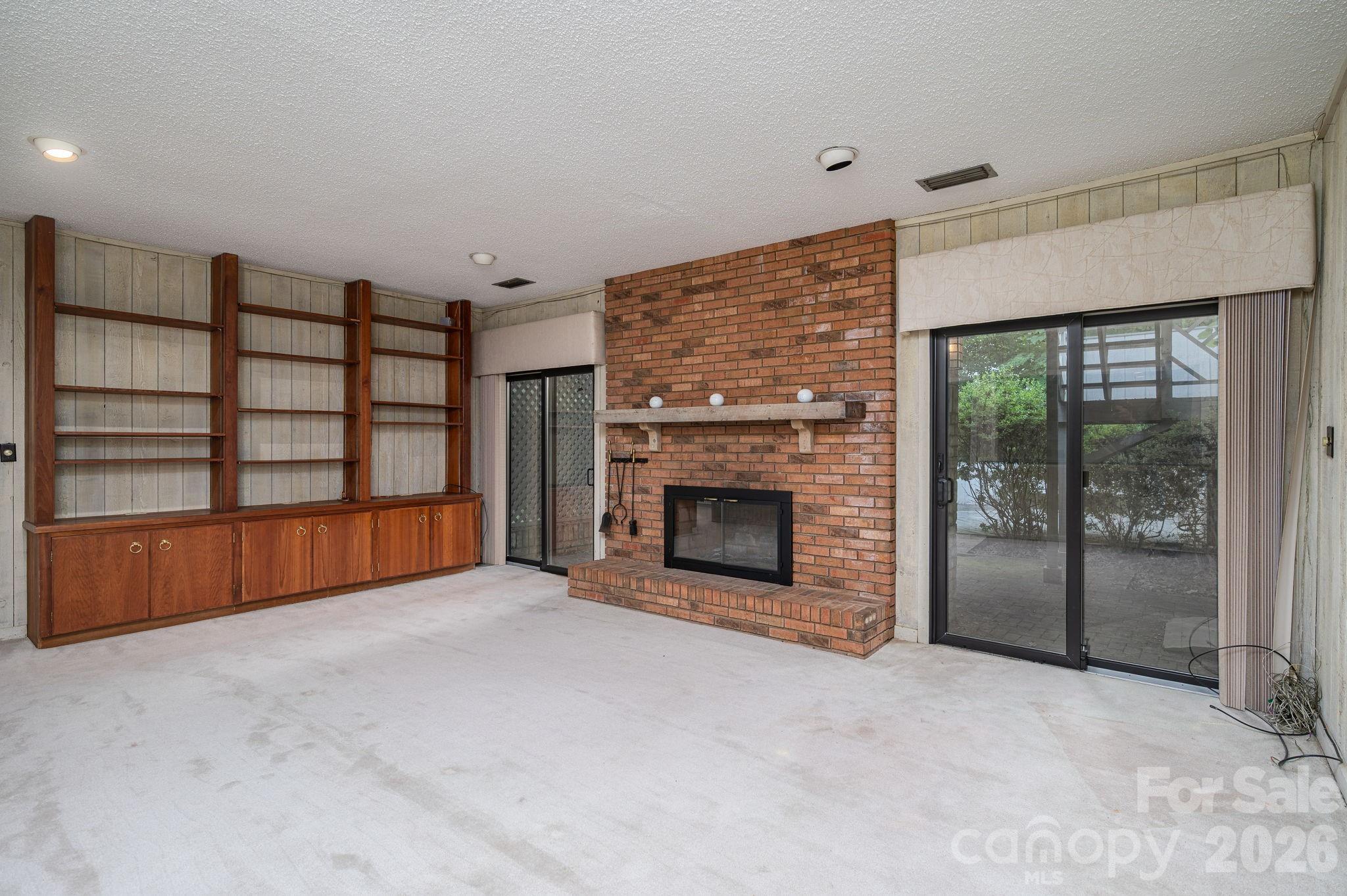 River Hills - Residential