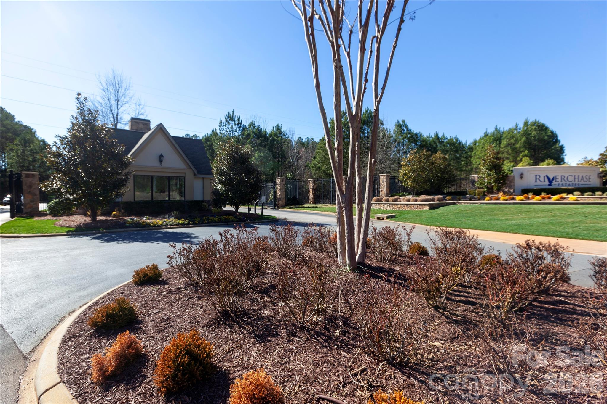 Riverchase Estates - Residential