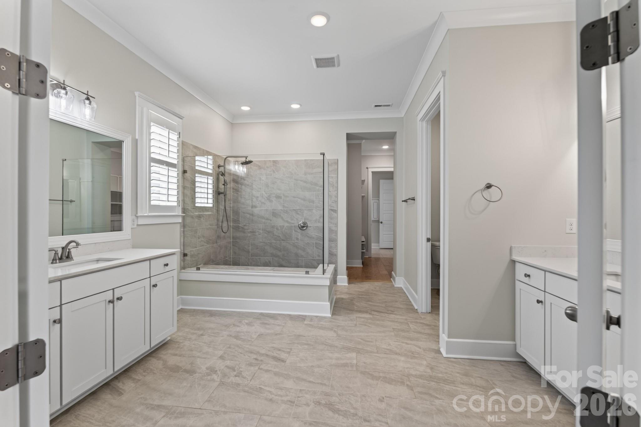 Encore at Streamside - Residential
