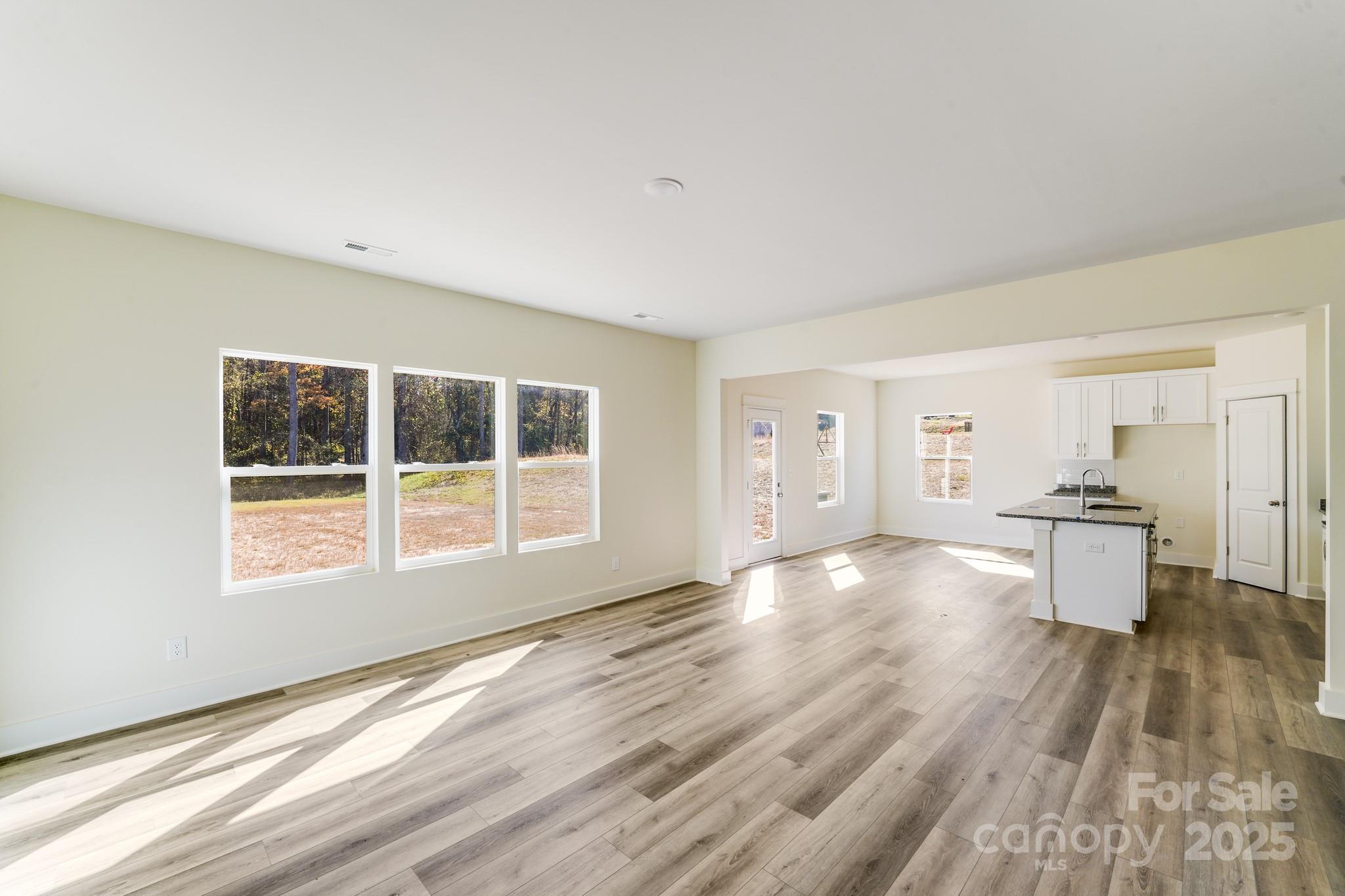 Sanders Ridge - Residential