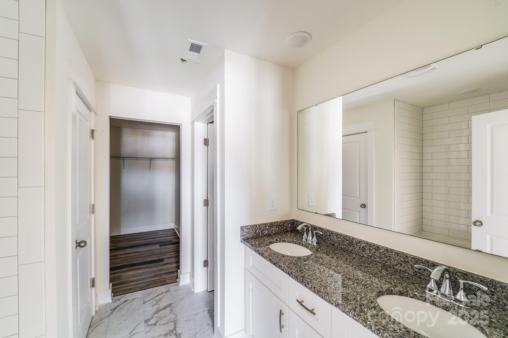 Sanders Ridge - Residential