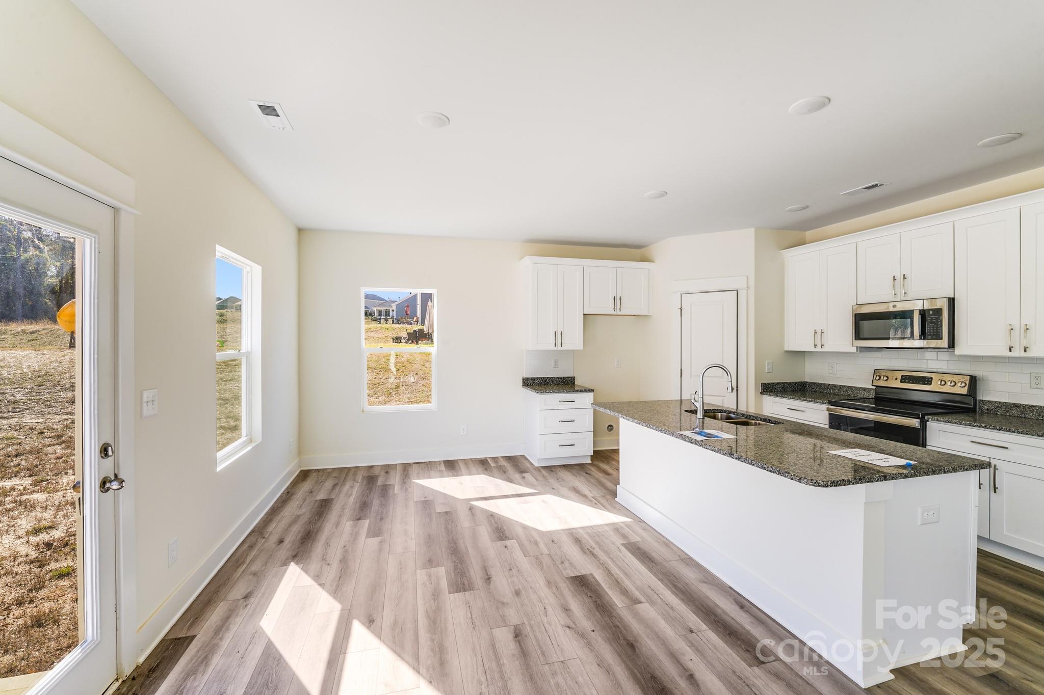Sanders Ridge - Residential