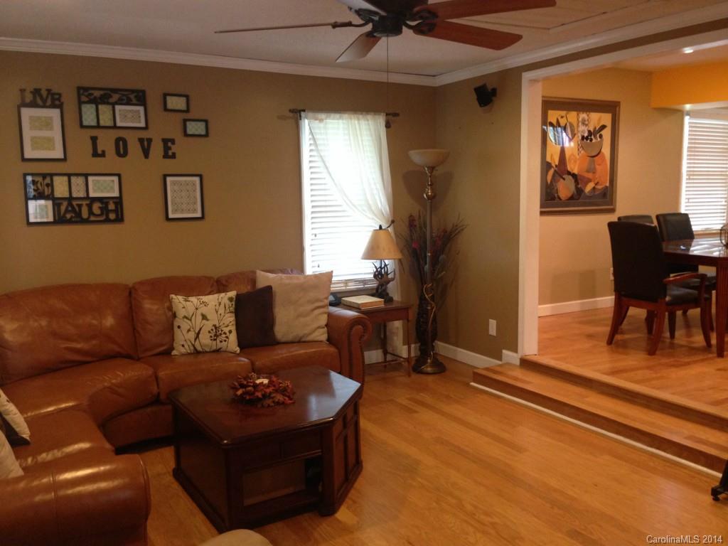 Country Oaks - Residential