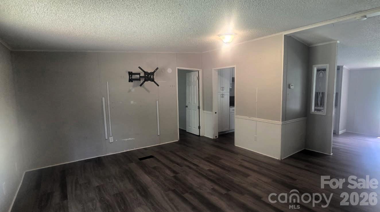 Eagle Chase - Residential
