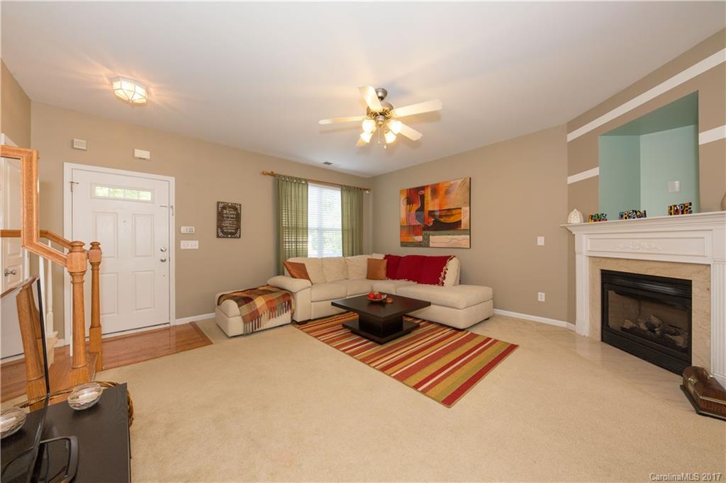 Ridge Pointe - Residential