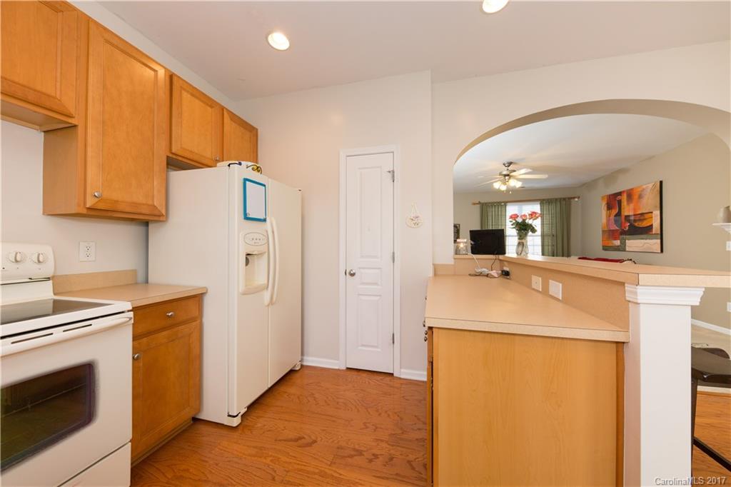 Ridge Pointe - Residential
