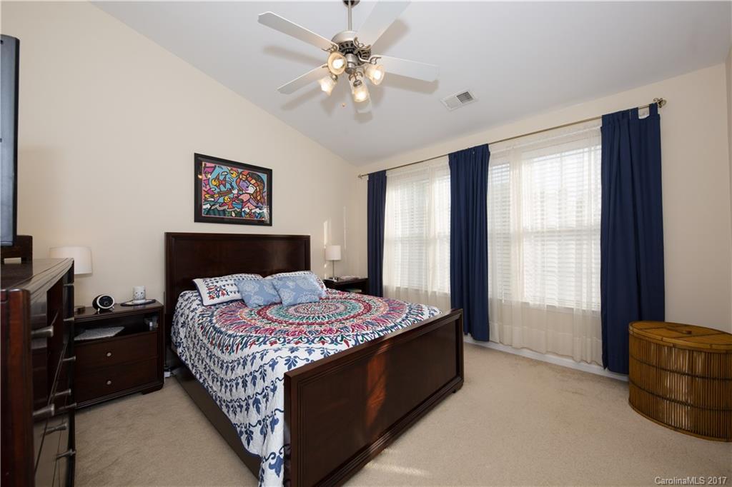 Ridge Pointe - Residential