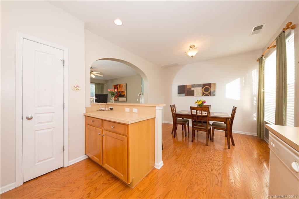 Ridge Pointe - Residential
