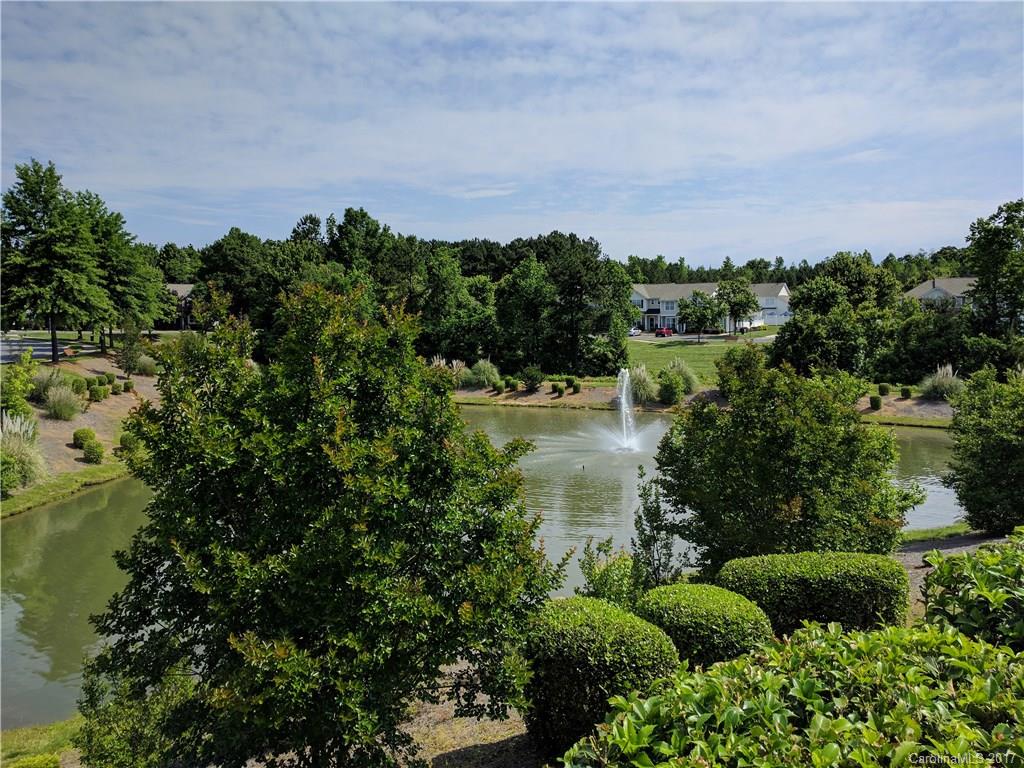 Ridge Pointe - Residential