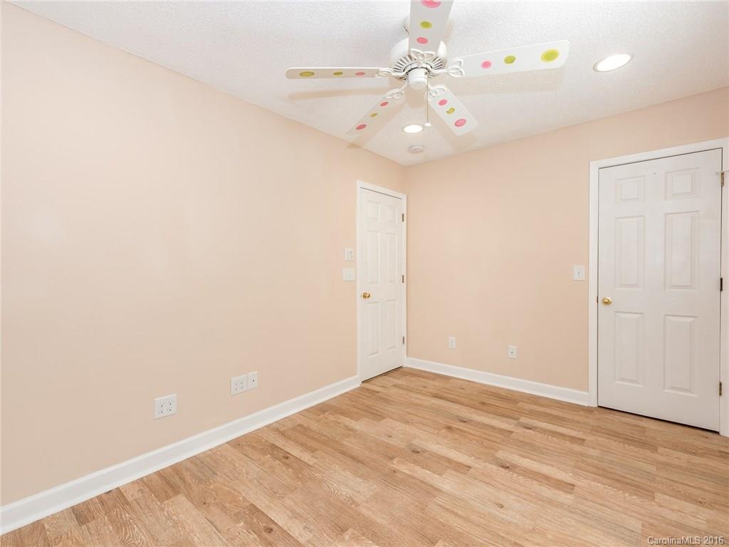 Forest Oaks - Residential