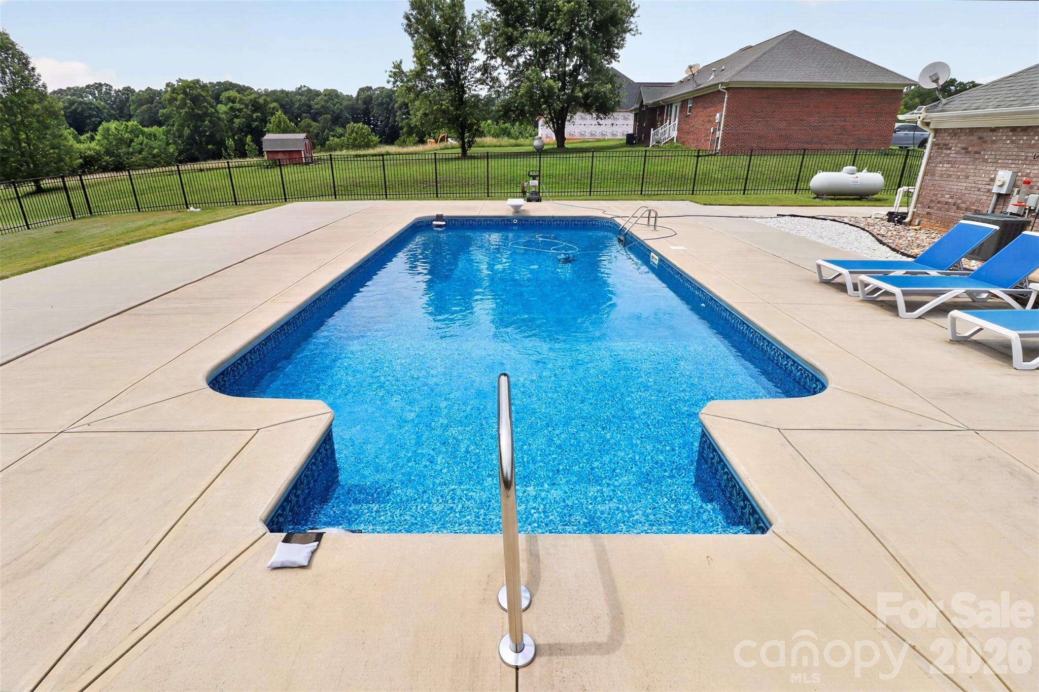 Long Branch - Residential