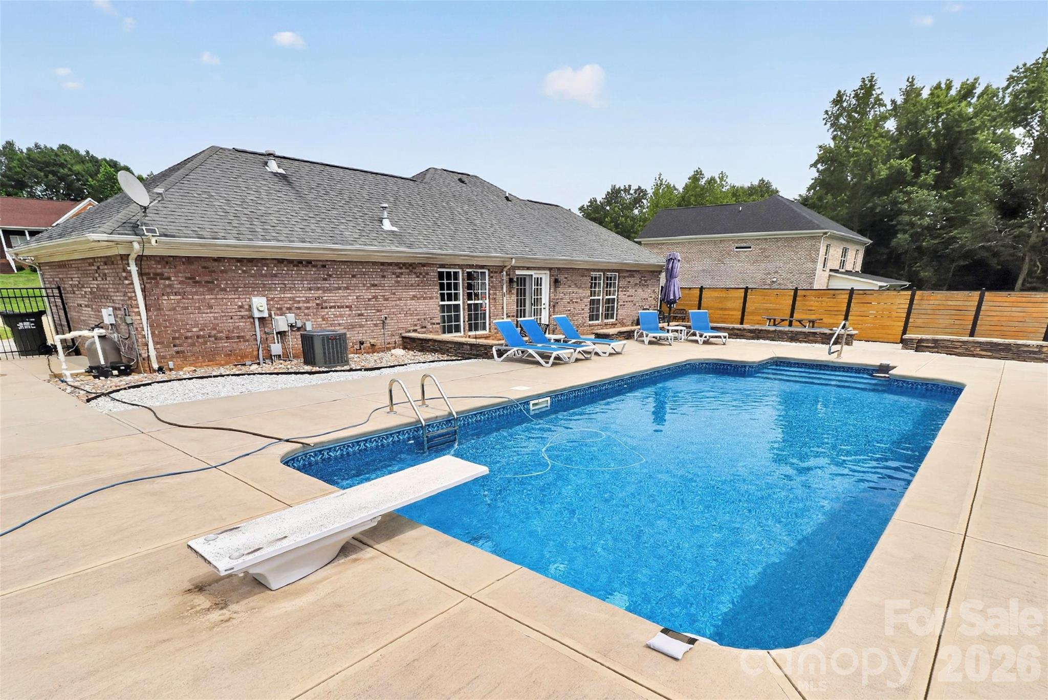 Long Branch - Residential